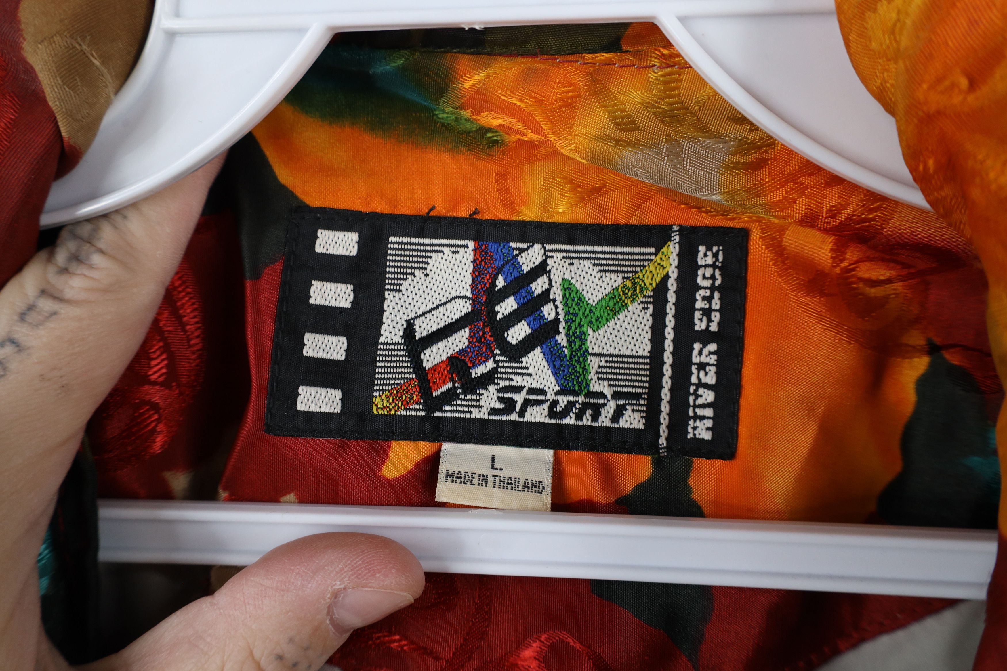 Vintage Vintage 90s Streetwear Rainbow Flower Windbreaker Jacket Size L / US 10 / IT 46 - 8 Thumbnail