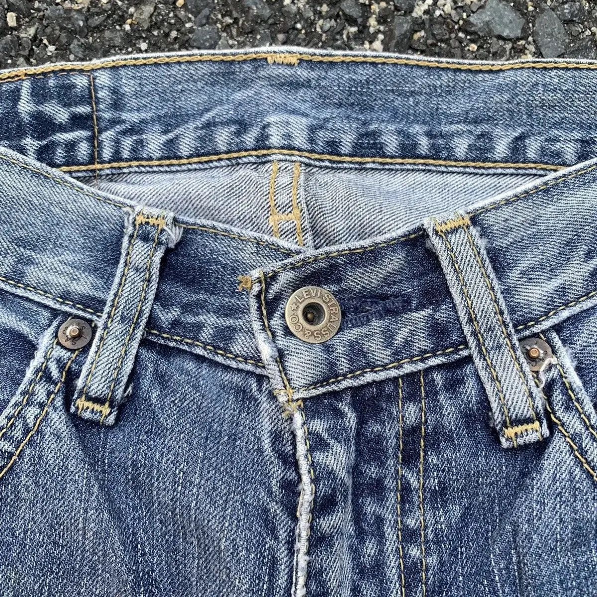 Levi's Levi’s Distressed Denim Levis 502 Jeans Ripped Pants Size US 28 / EU 44 - 7 Thumbnail