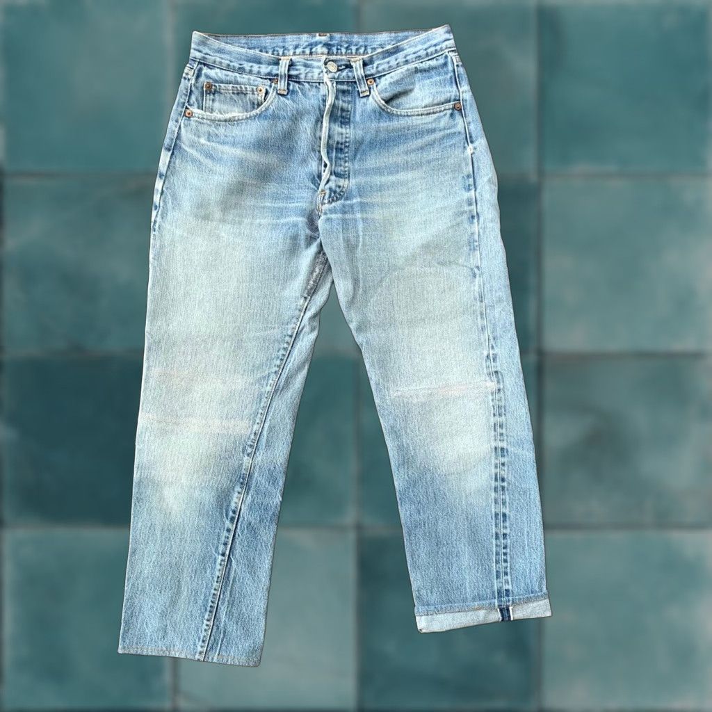 Levi's VINTAGE Levi's 501 XX Jeans 30x26 Blue Redline Selvedge 80s USA Straight Fit Distressed Mens Size US 30 / EU 46 - 1 Thumbnail