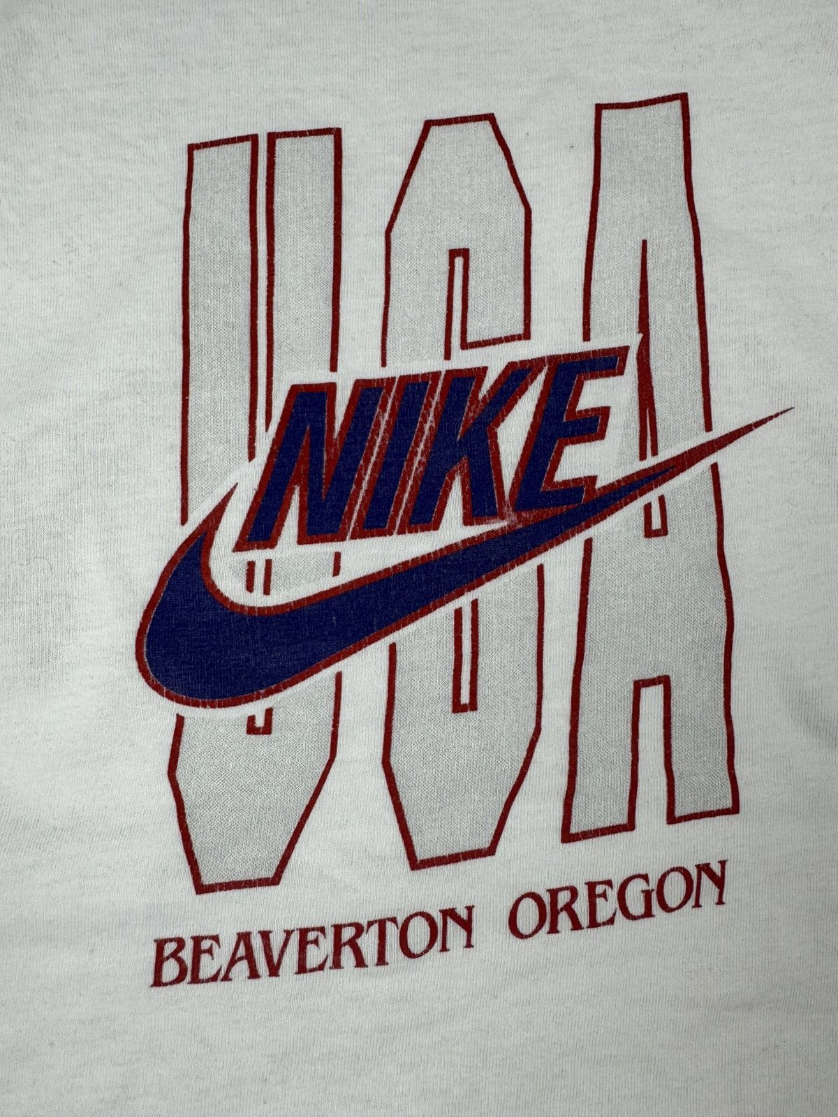 Nike Vintage 90s Nike beaverton oregon USA graphic tshirt tee Size US XL / EU 56 / 4 - 5 Thumbnail