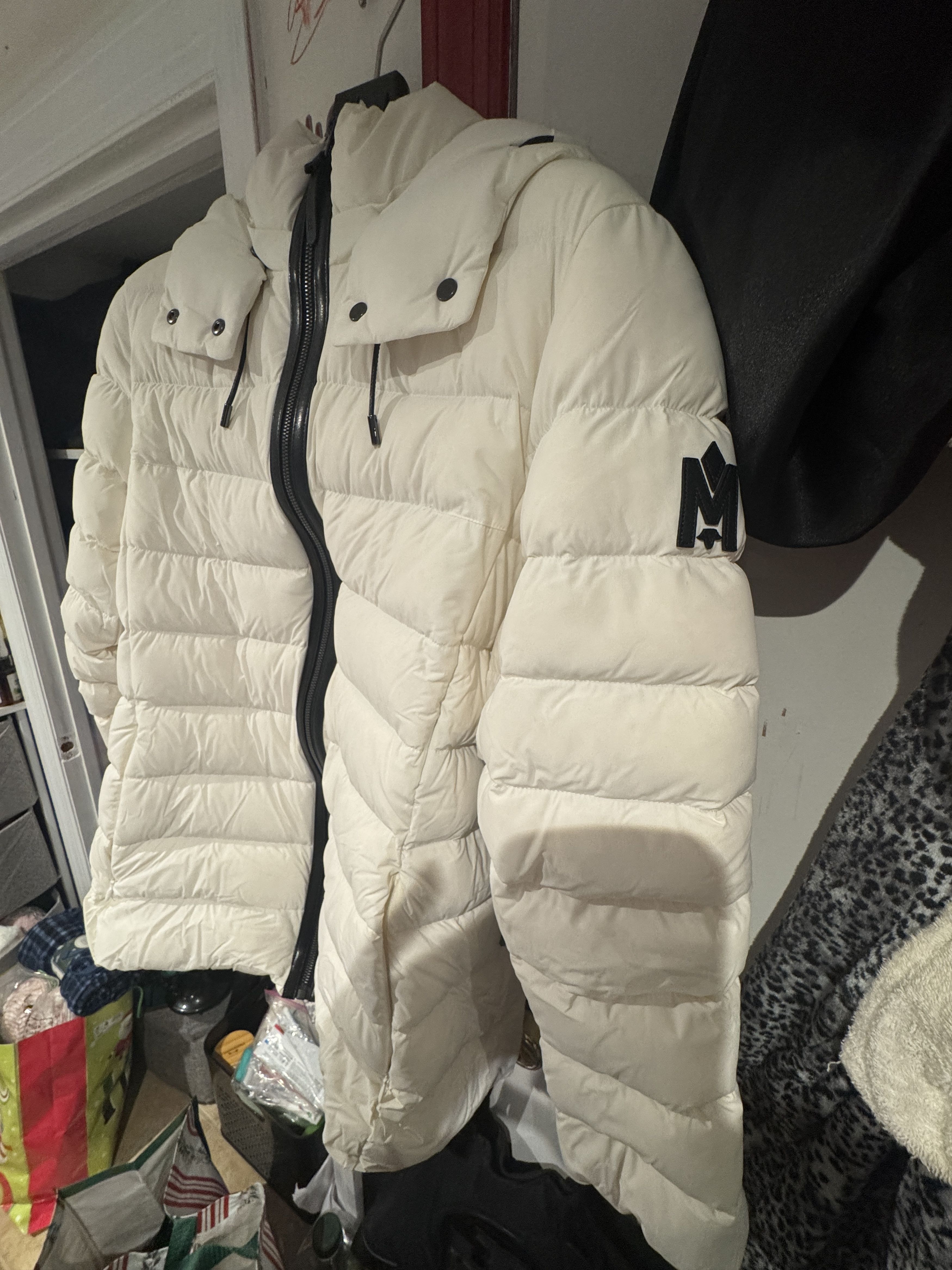 Mackage JAZMIN-O Size L / US 10 / IT 46 - 2 Thumbnail