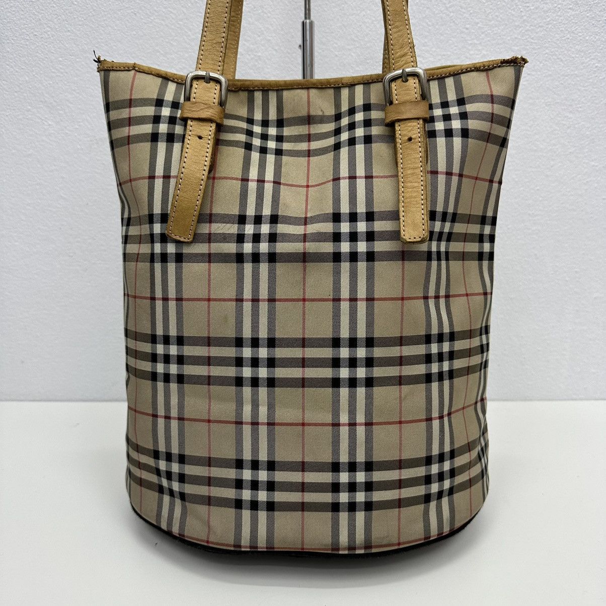 Burberry ‼️YES‼️BURBERRYS BLUE LABEL NOVA CHECK BUCKET SHOULDER BAG Size ONE SIZE - 6 Thumbnail