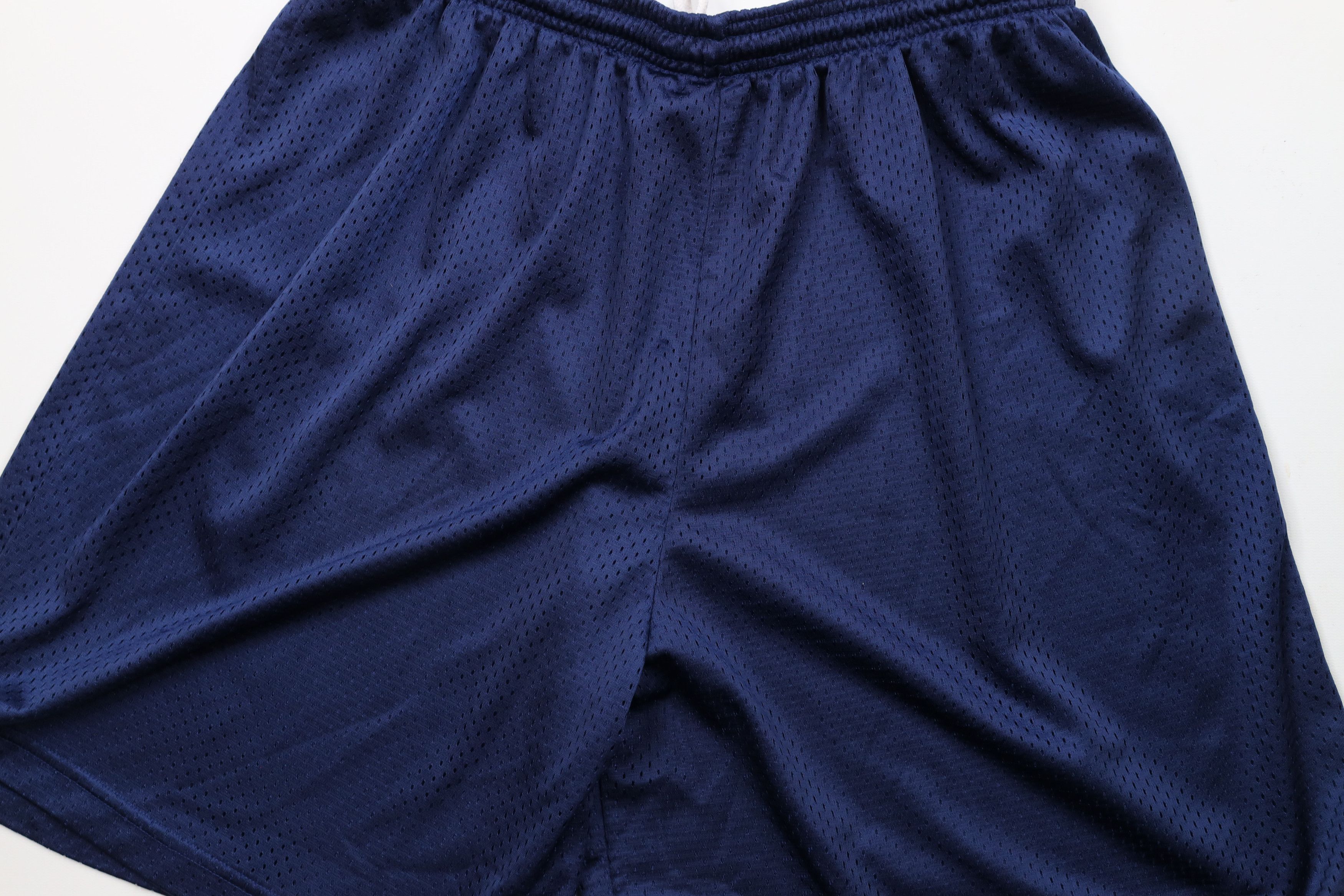 Vintage Vintage 90s University of Michigan Above Knee Mesh Shorts Size US 36 / EU 52 - 10 Thumbnail
