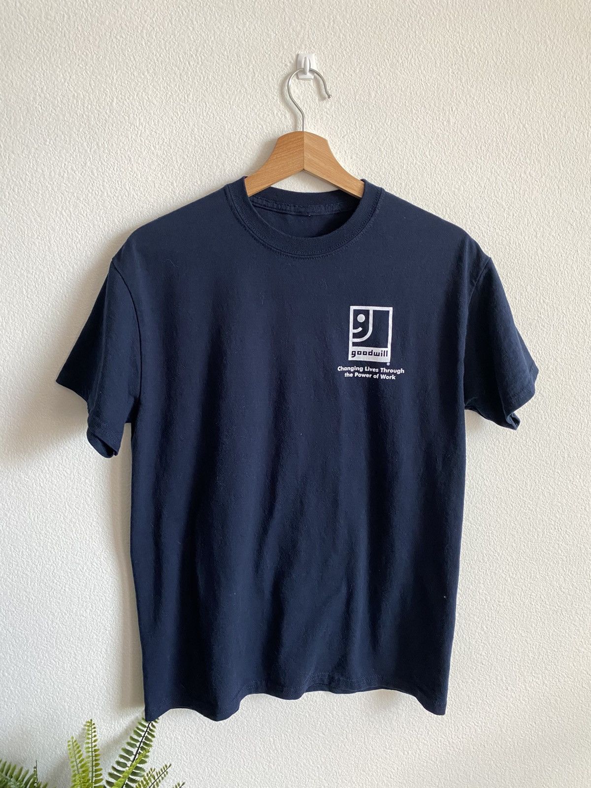Vintage Goodwill Tee Size US M / EU 48-50 / 2 - 1 Thumbnail