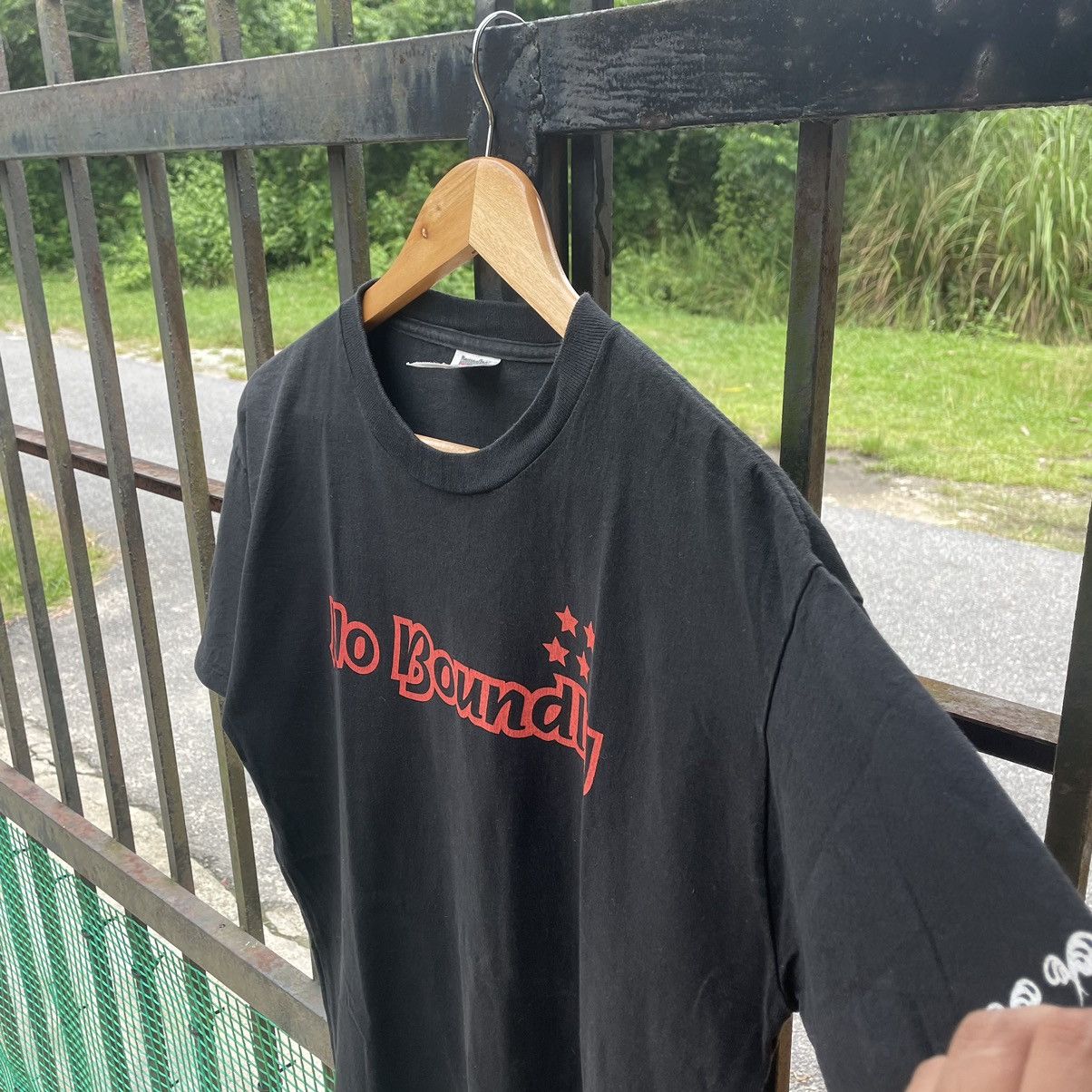 Band Tees × Vintage 🔥🔥Vintage 2000 Max Live Concert No Boundly Promo Tee Size US M / EU 48-50 / 2 - 8 Thumbnail
