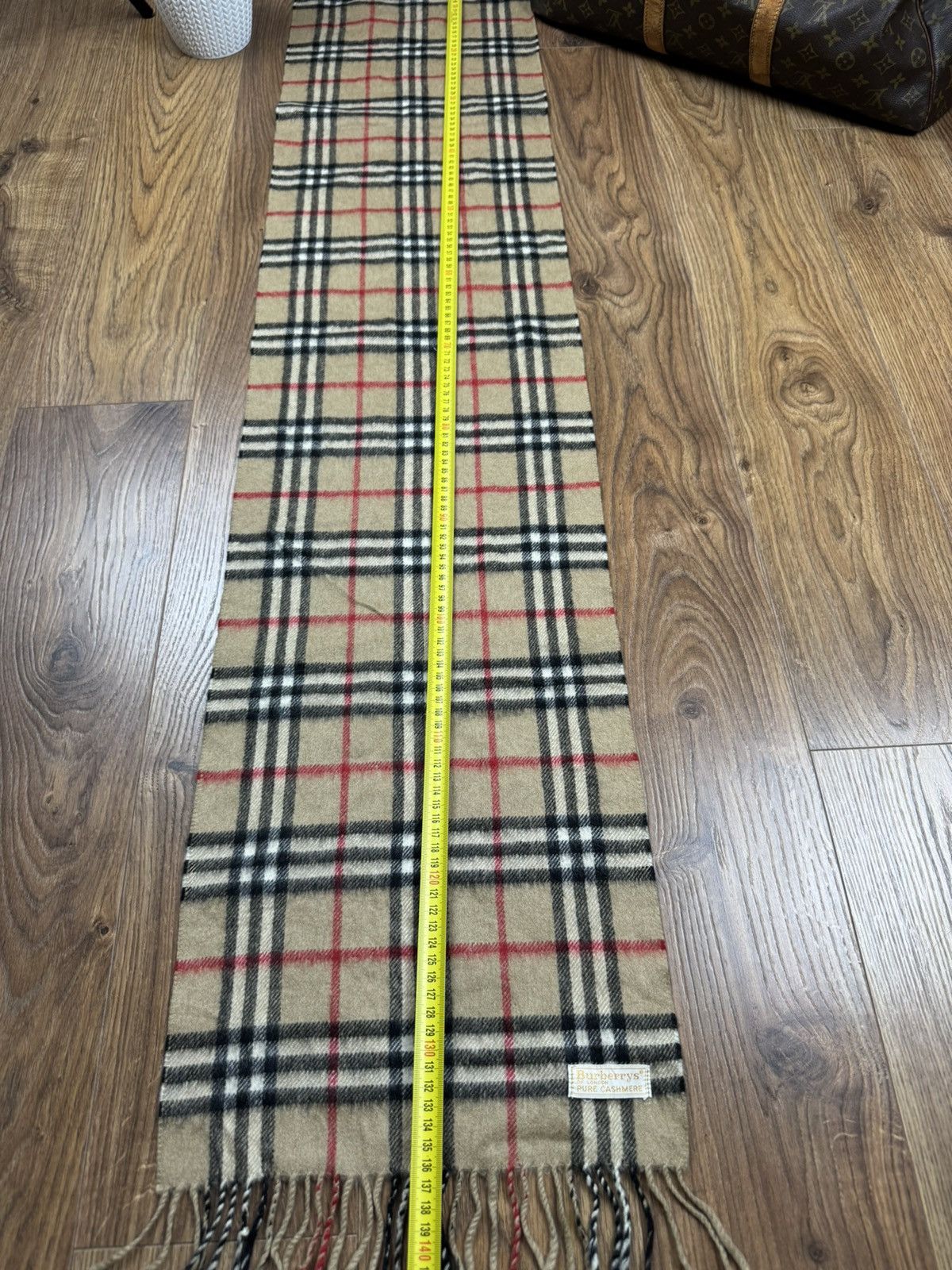 Burberry Vintage cashmere scarf Burberry’s 90s original luxury item Size ONE SIZE - 4 Thumbnail