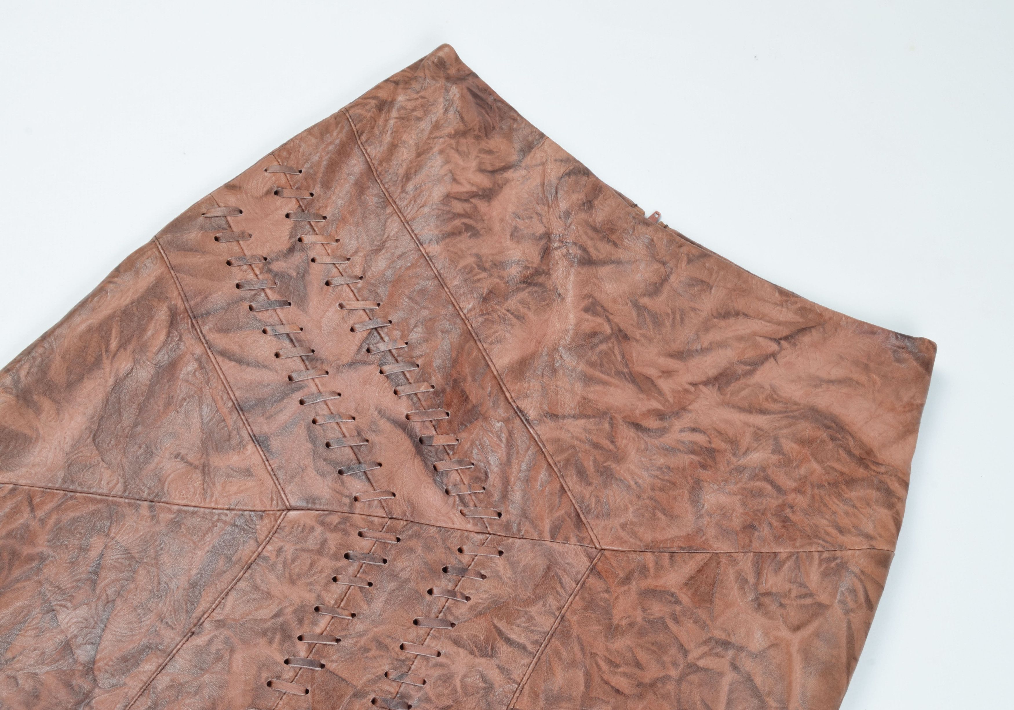 Vintage Vintage KIT Genuine Leather Patchwork Grunge Boho Skirt Size 26" / US 2 / IT 38 - 2 Thumbnail