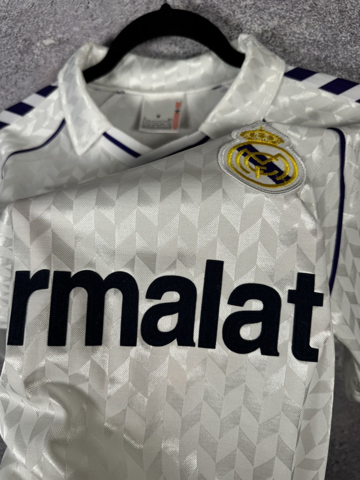 Other Retro 80’s Real Madrid 1986/87 Fan Soccer Jersey Size US M / EU 48-50 / 2 - 9 Thumbnail