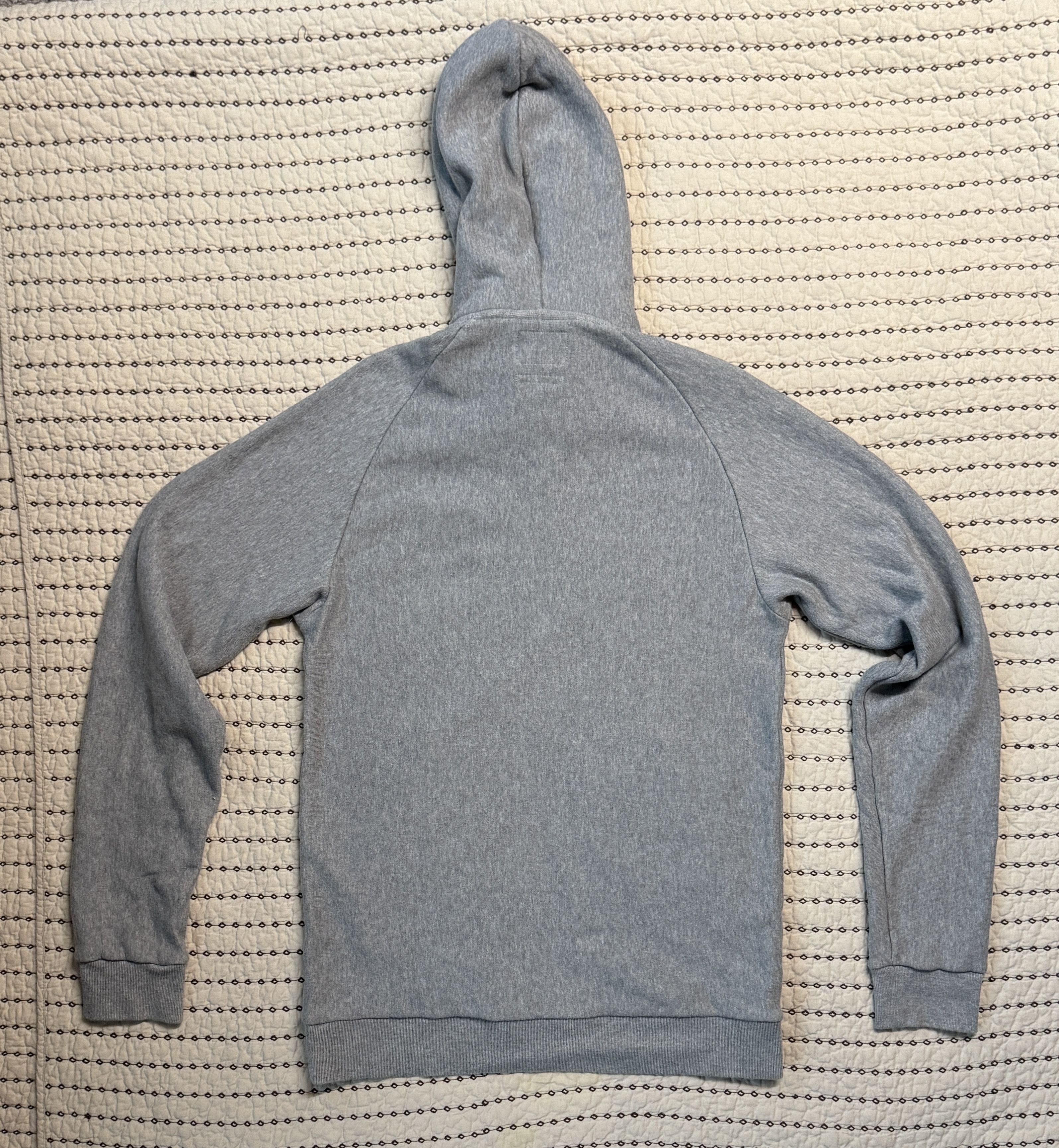 Kaws KAWS ORIGINAL FAKE X LOOPWHEELER CHOMPERS RAGLAN HOODIE SZ 2 Size US M / EU 48-50 / 2 - 2 Thumbnail