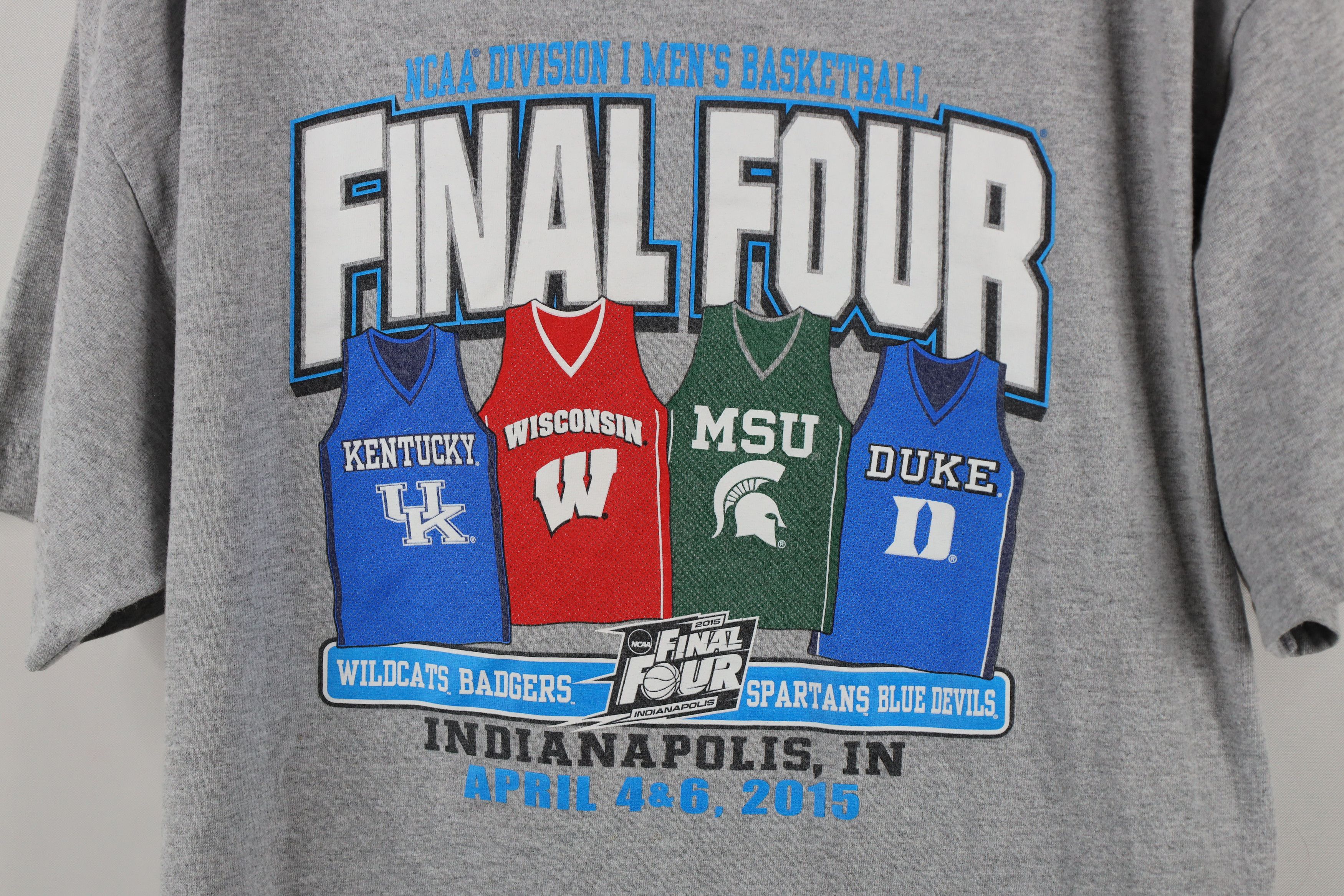 Vintage Y2K Four Basketball MSU Kentucky Wisconsin Duke T-Shirt Size US XL / EU 56 / 4 - 4 Thumbnail