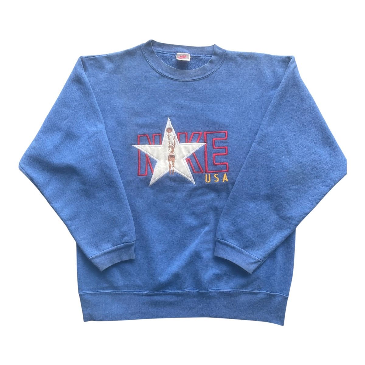 Nike VTG 90s Nike Shooting Star USA Graphic Boot Sweatshirt Large Size US L / EU 52-54 / 3 - 1 Thumbnail