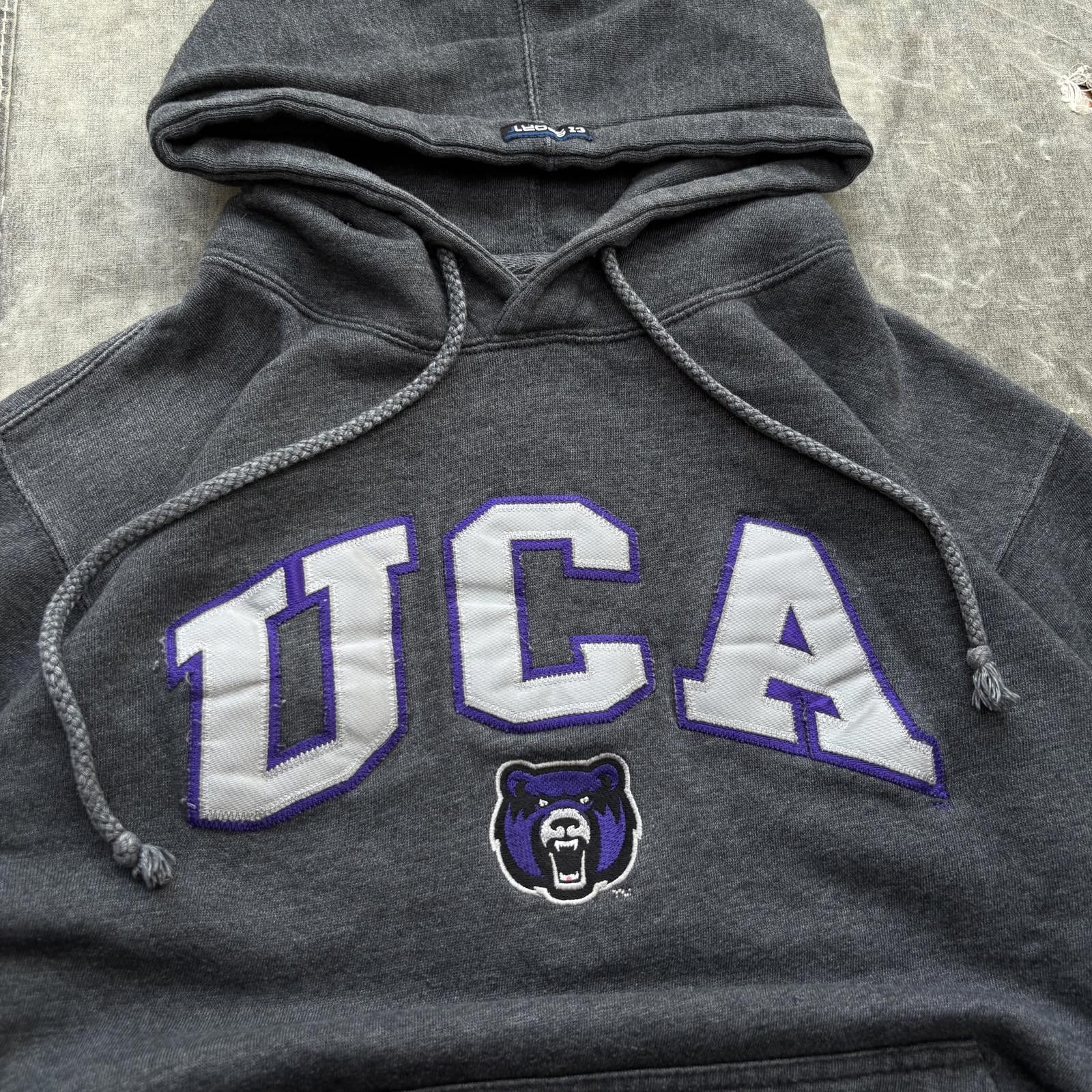 Vintage Vintage Y2K University Of Central Arkansas UCA Bears Hoodie Size US M / EU 48-50 / 2 - 2 Thumbnail