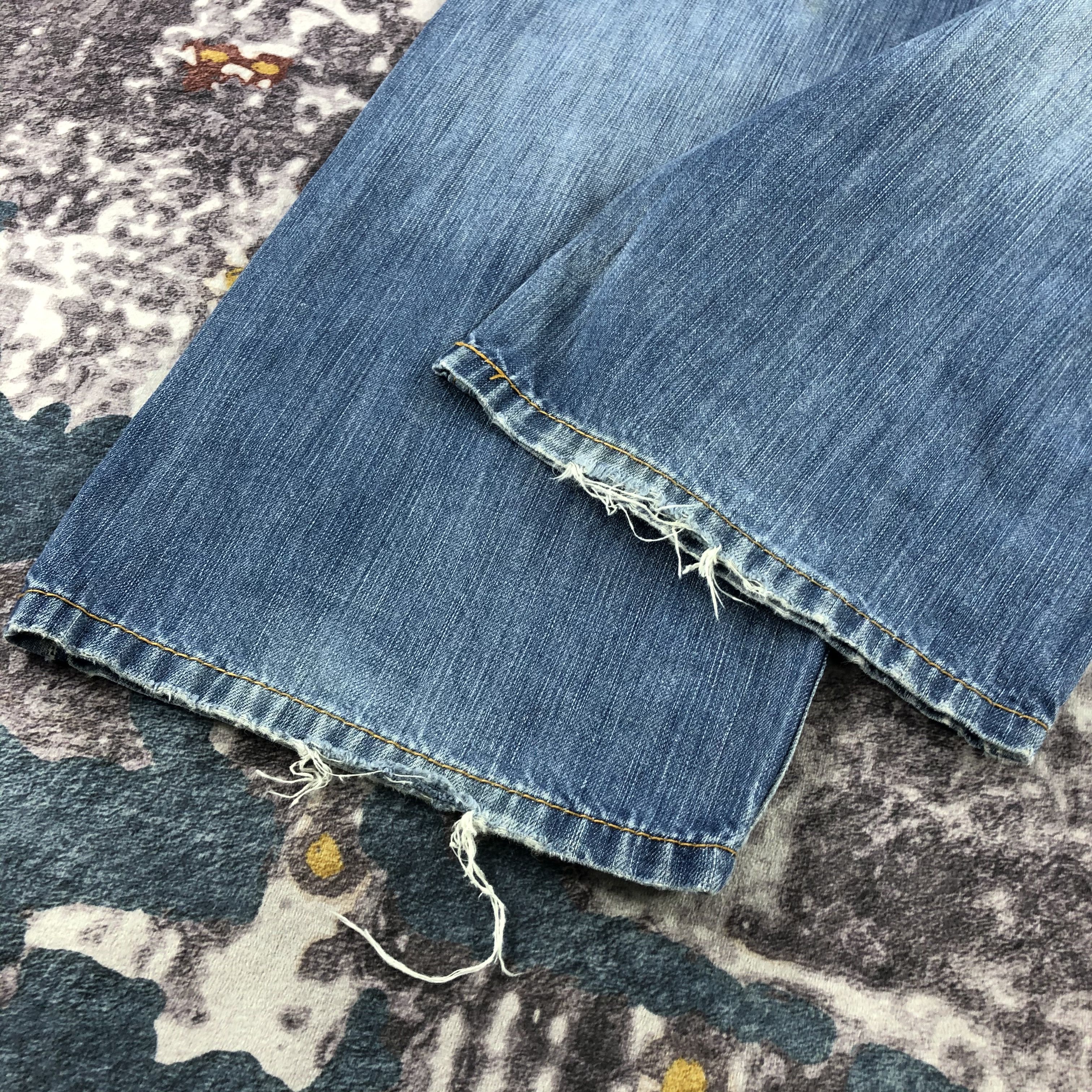 Levi's × Vintage Vintage Blue Wash Levis 505 Jeans-JM2459 Size US 35 - 4 Thumbnail