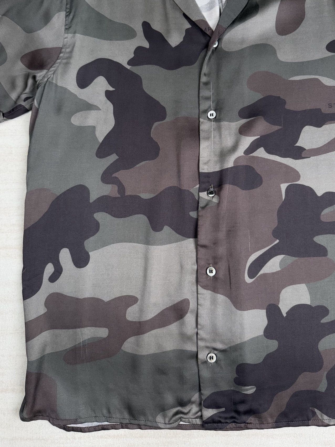 Stampd camo silk shirt Size US M / EU 48-50 / 2 - 5 Thumbnail