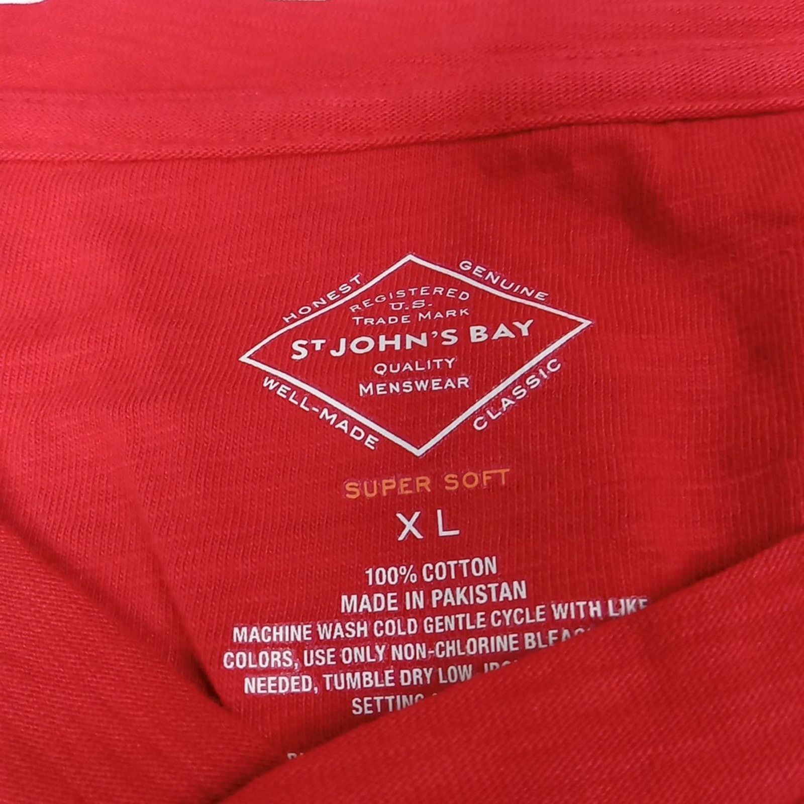 St. Johns Bay St. John’s Bay Henley Shirt Men's Size XL Red Super Soft NWT Size US XL / EU 56 / 4 - 3 Thumbnail