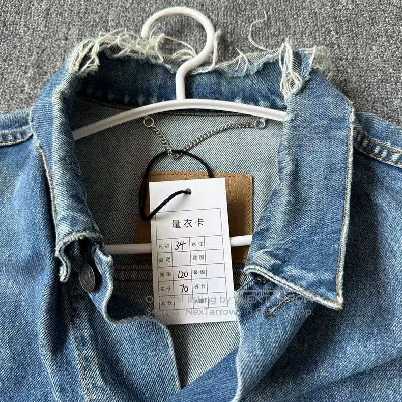 Balenciaga Balenciaga Blue denim jacket with back lettering logo Size XXS / US 00 / IT 34 - 6 Thumbnail