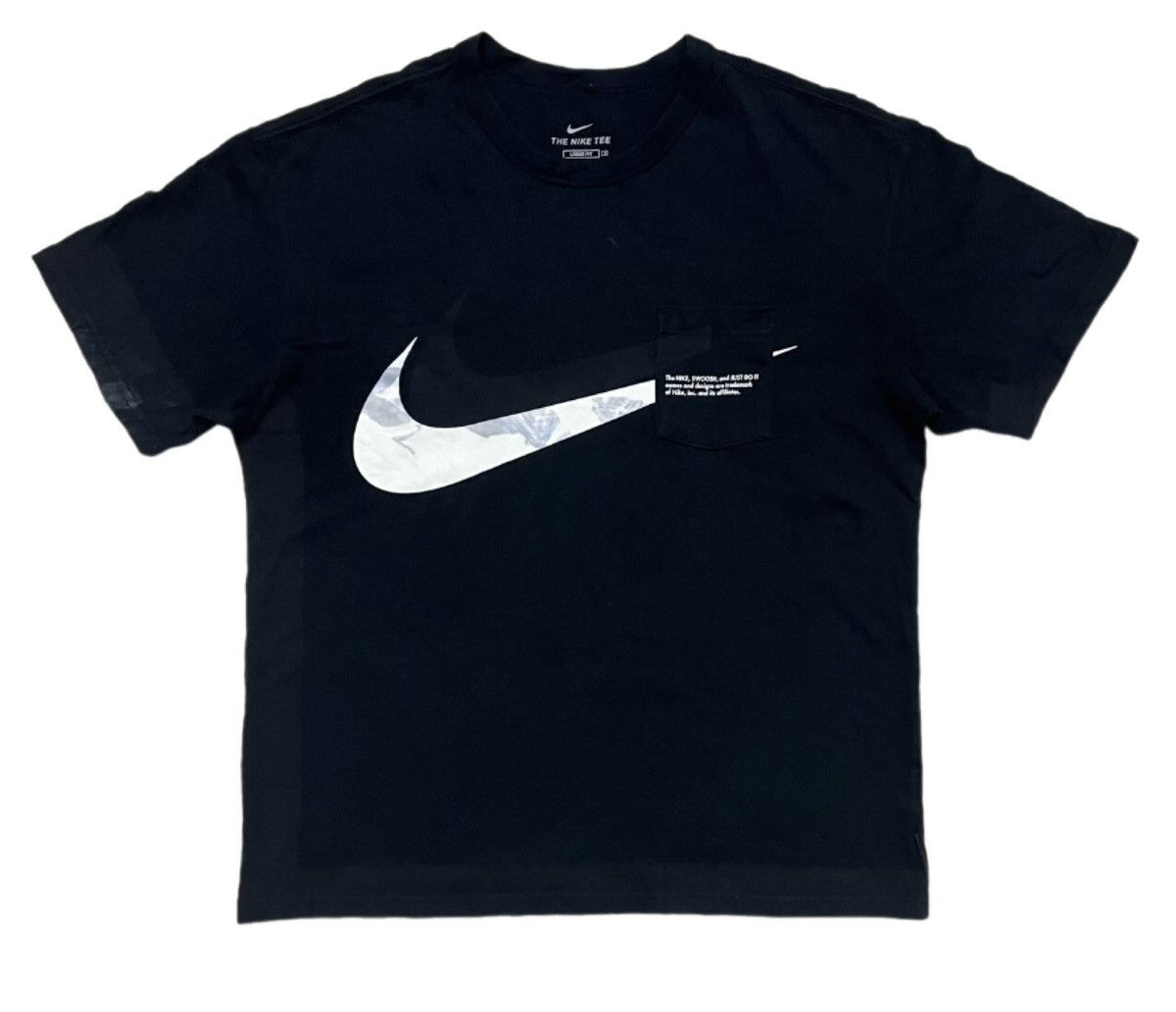 Nike NIKE Swoosh Streetwear Single Pocket Tee Size US XL / EU 56 / 4 - 1 Thumbnail