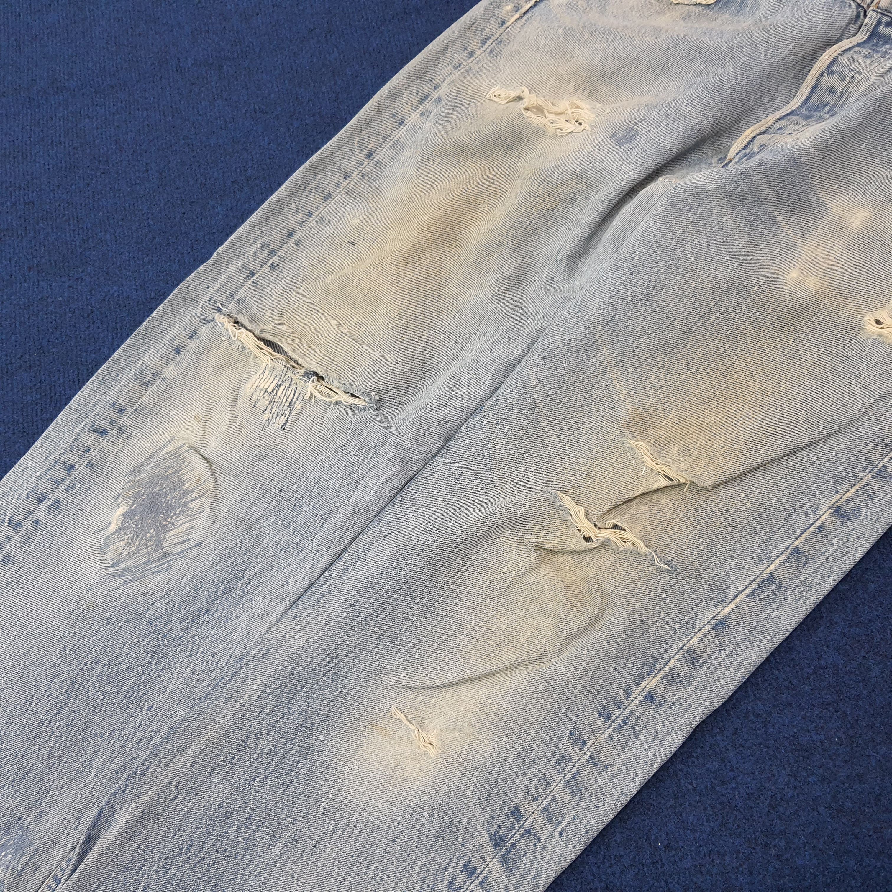 Levi's Vintage Levi's 501 Denim Distressed Style Jeans C252N18 Size US 31 - 16 Thumbnail