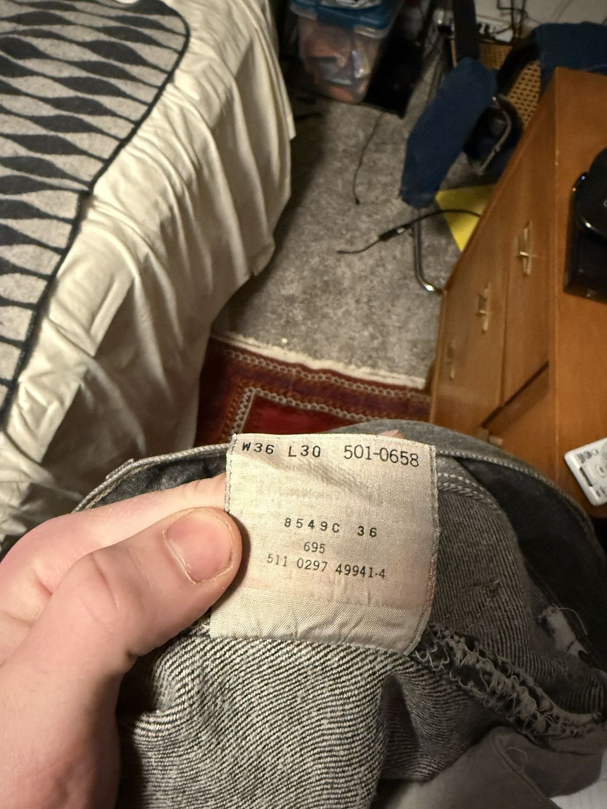 Levi's × Vintage Black grey Levi’s 501 90s Size US 36 / EU 52 - 5 Thumbnail