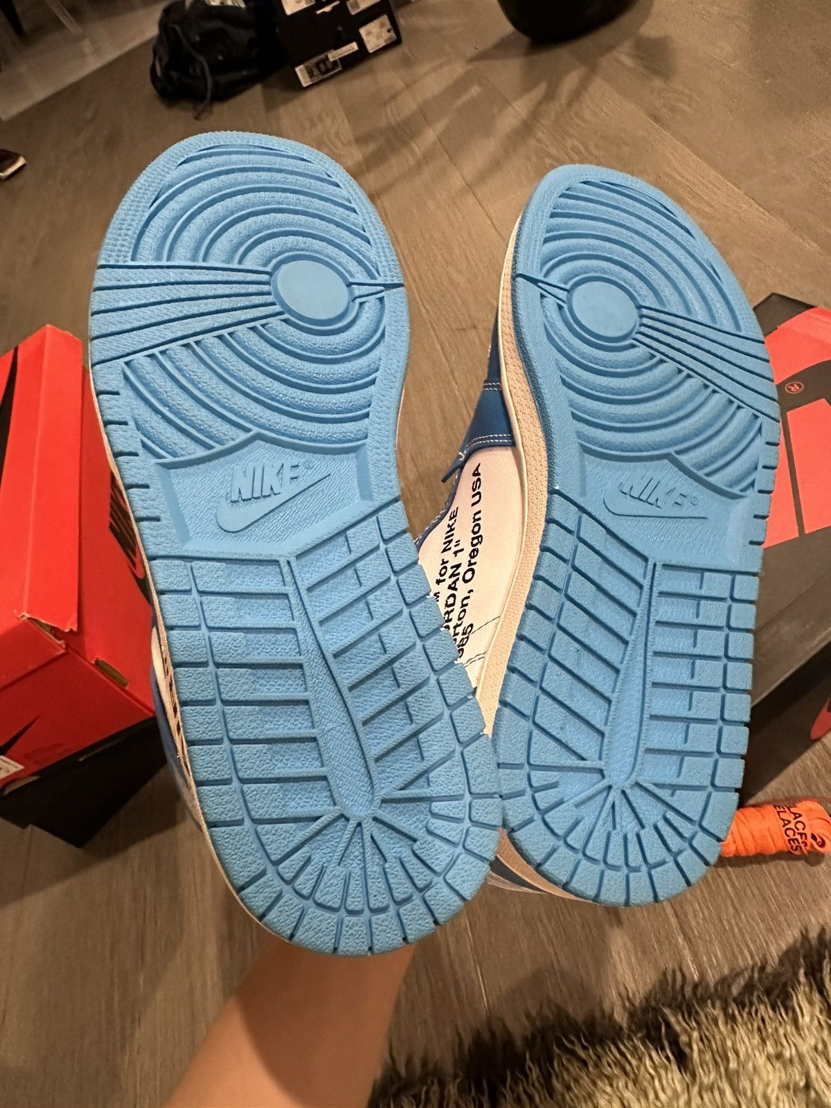 Nike × Off-White Nike X Off White Air Jordan 1 UNC Size US 9 / EU 42 - 8 Thumbnail