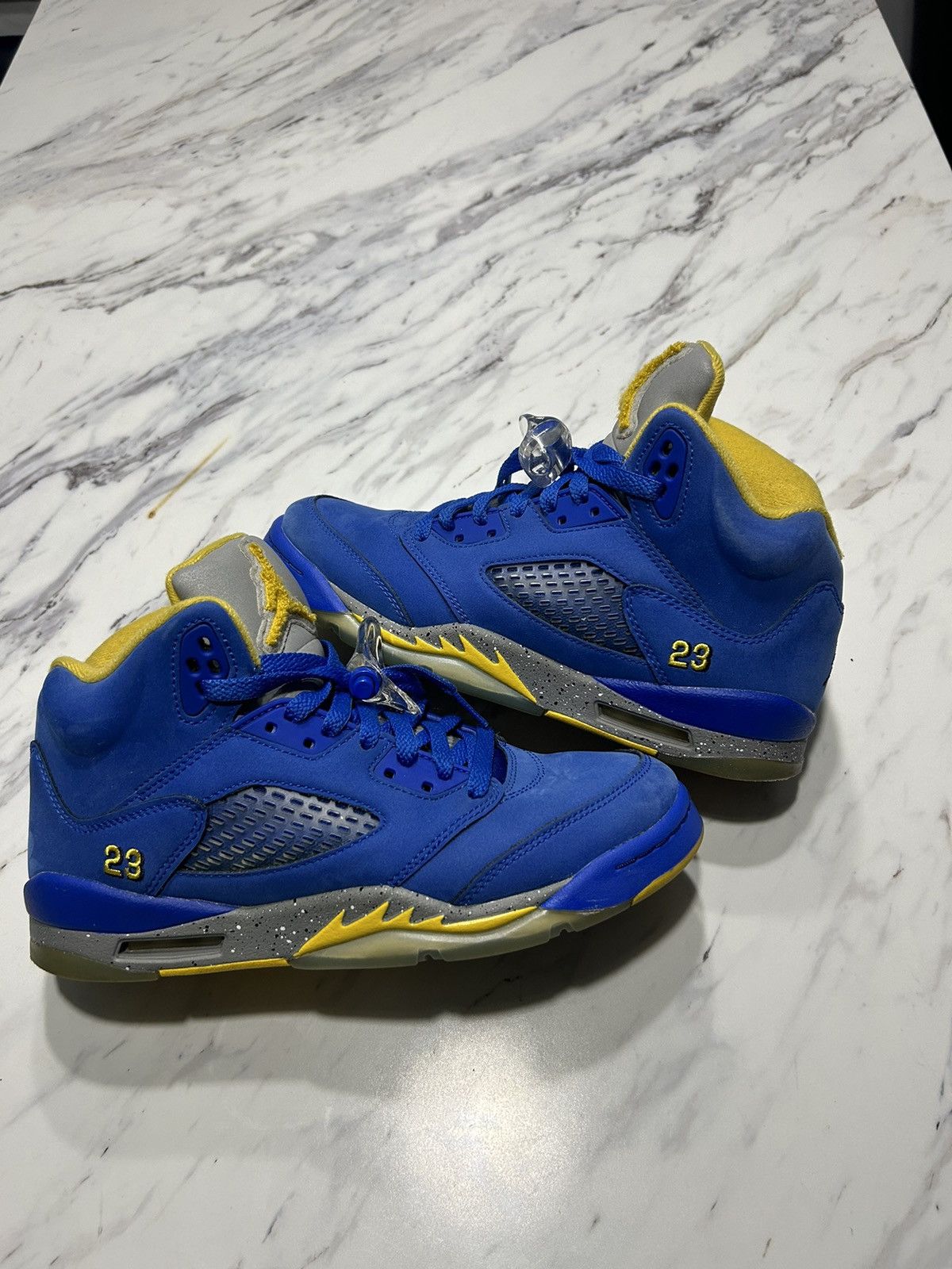 Air jordan 5 laney 2019 shop