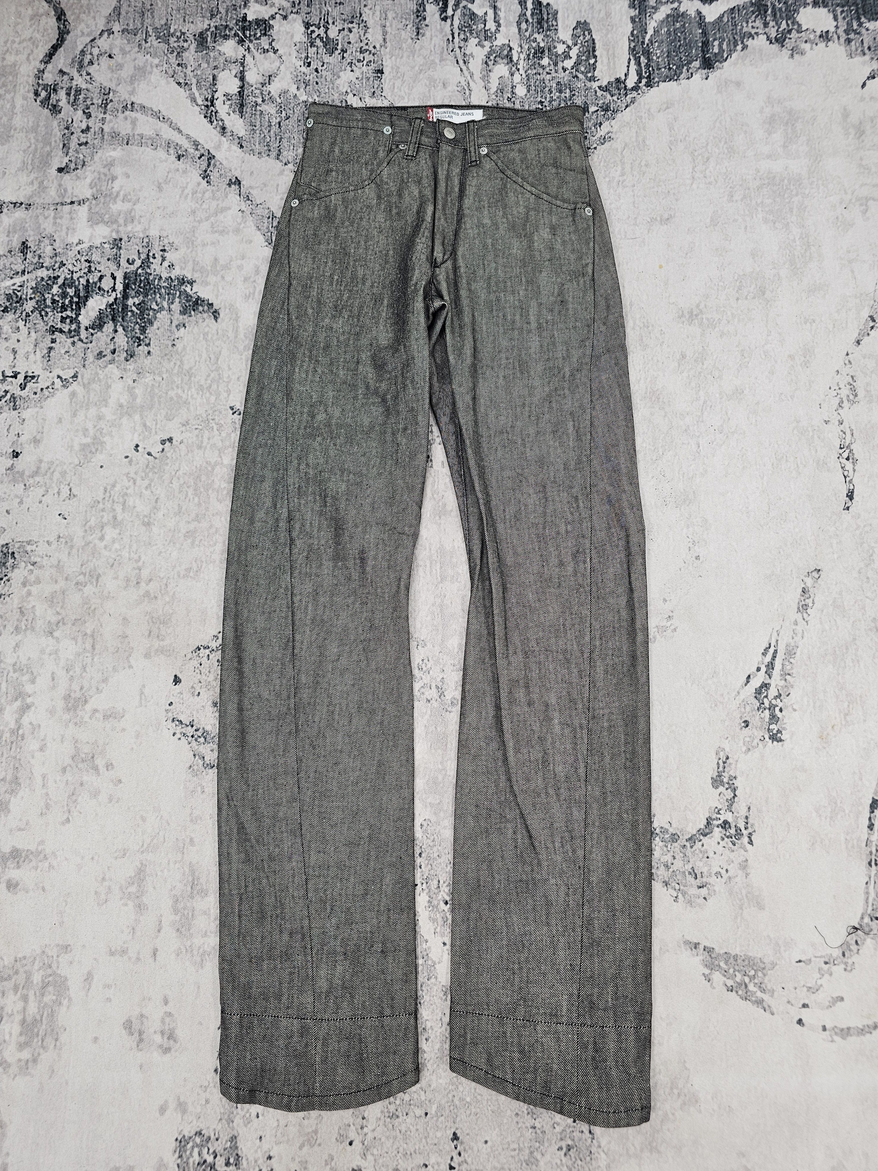 Levi's Vintage Clothing Vtg LEVIS Engineered Regular Fit Twisted Black Jeans L0562 Size US 27 - 1 Thumbnail