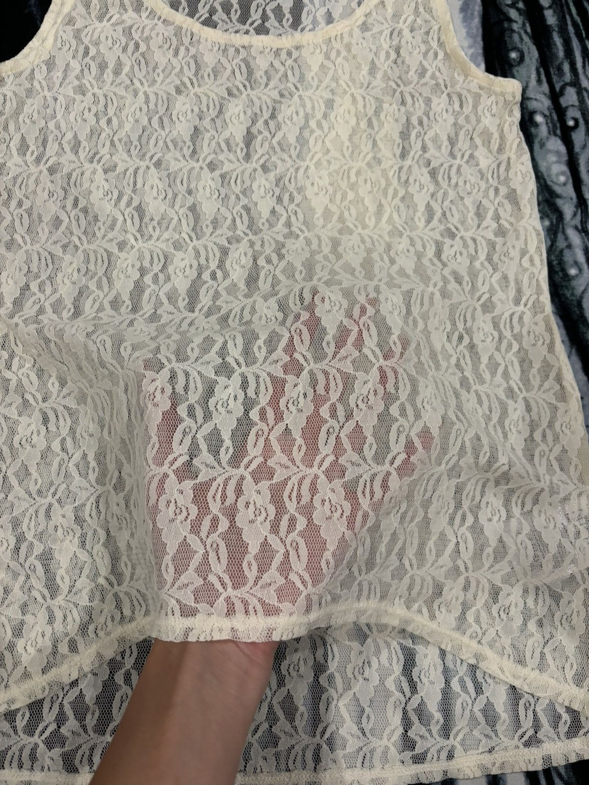 Guess GUESS VINTAGE LACE ASYMMETRIC TANK TOP 00s Size ONE SIZE - 10 Thumbnail