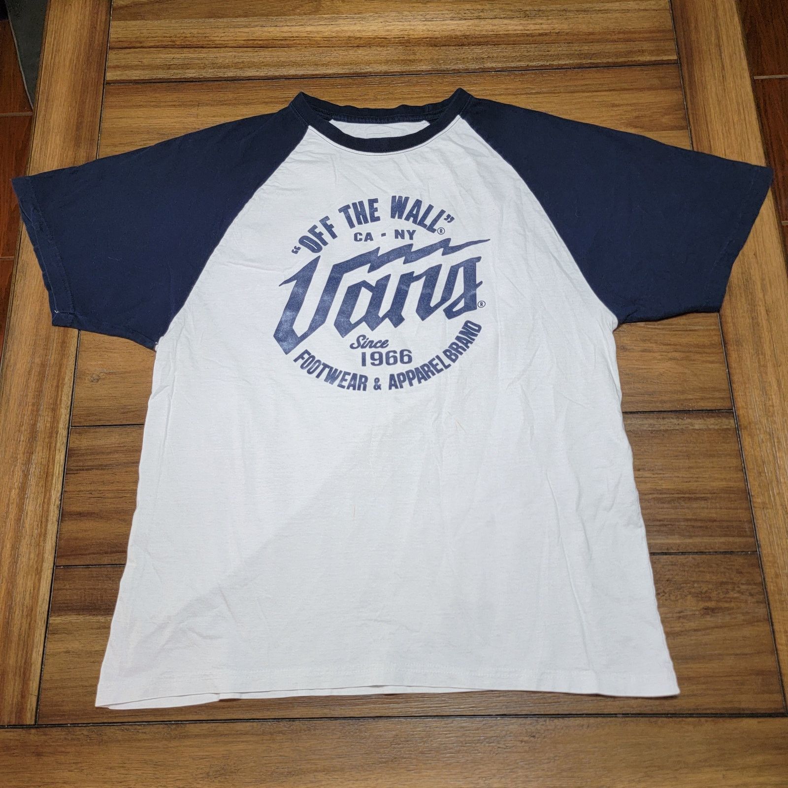 Vans VANS B&W Baseball Style Unisex Classic Fit Tee - Size Large Size US L / EU 52-54 / 3 - 1 Thumbnail