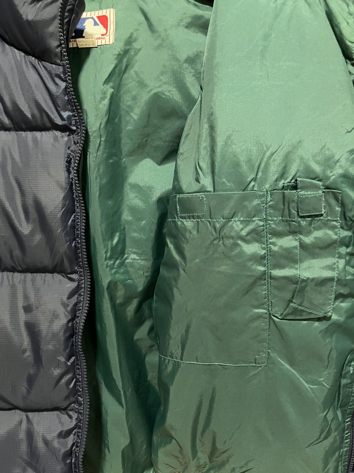 MLB × Vintage Vintage Seattle Mariners Down Jacket Puffer Size US L / EU 52-54 / 3 - 5 Thumbnail