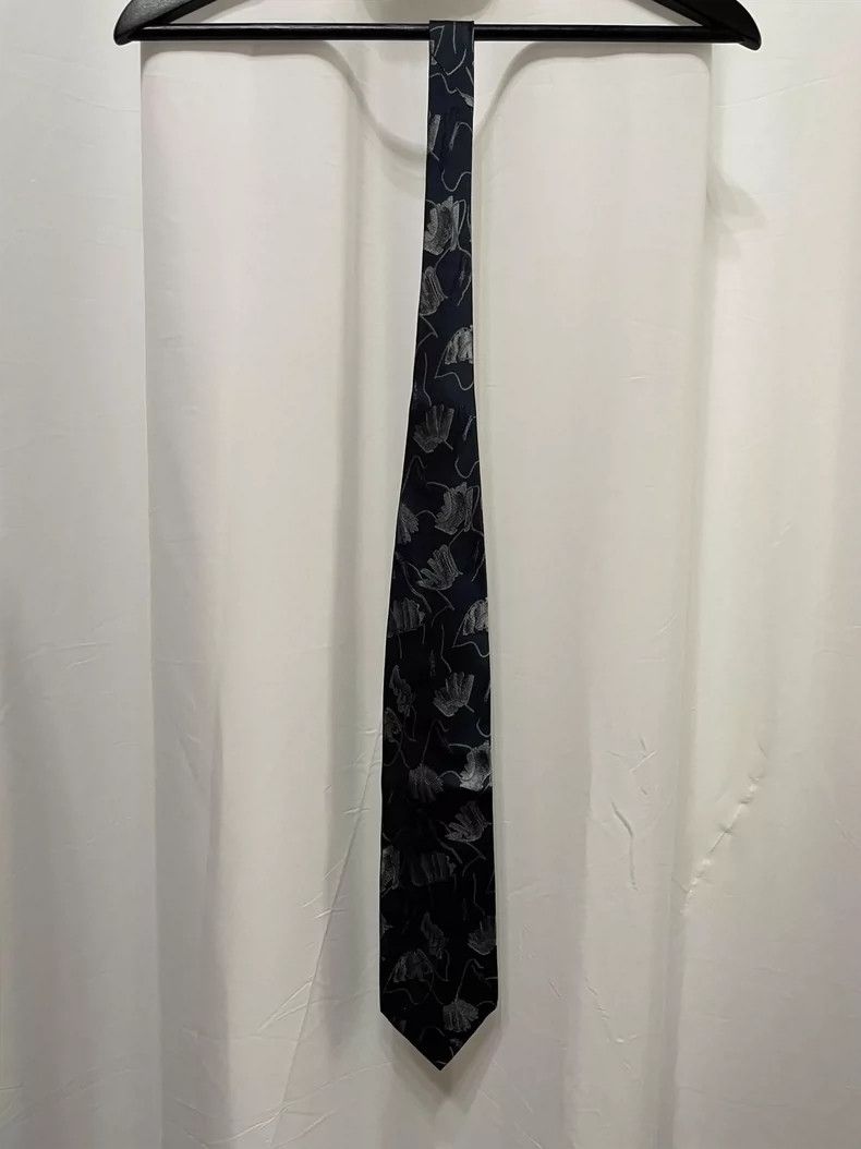 Issey Miyake Issey Miyake Medieval Silk Tie with Interesting Abstract Pa Size ONE SIZE - 1 Thumbnail