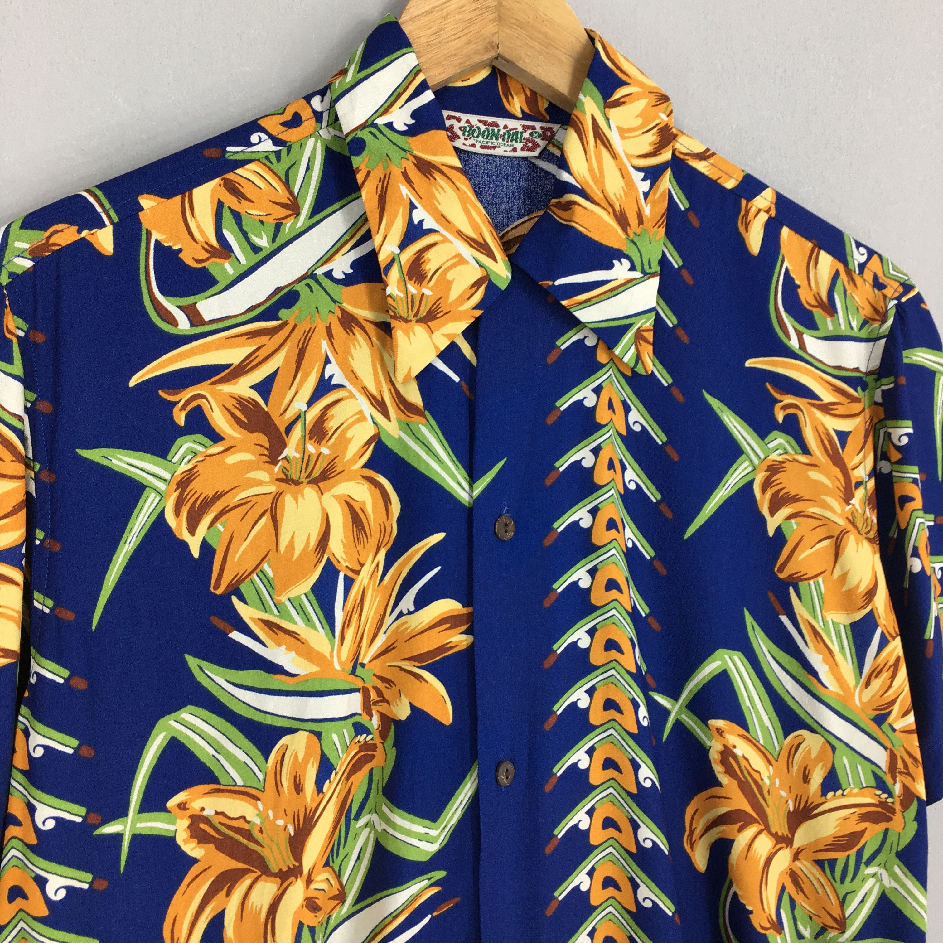 Life's a Beach Vintage 90's Aloha Wear Rayon Floral Shirt Medium Size US M / EU 48-50 / 2 - 3 Thumbnail
