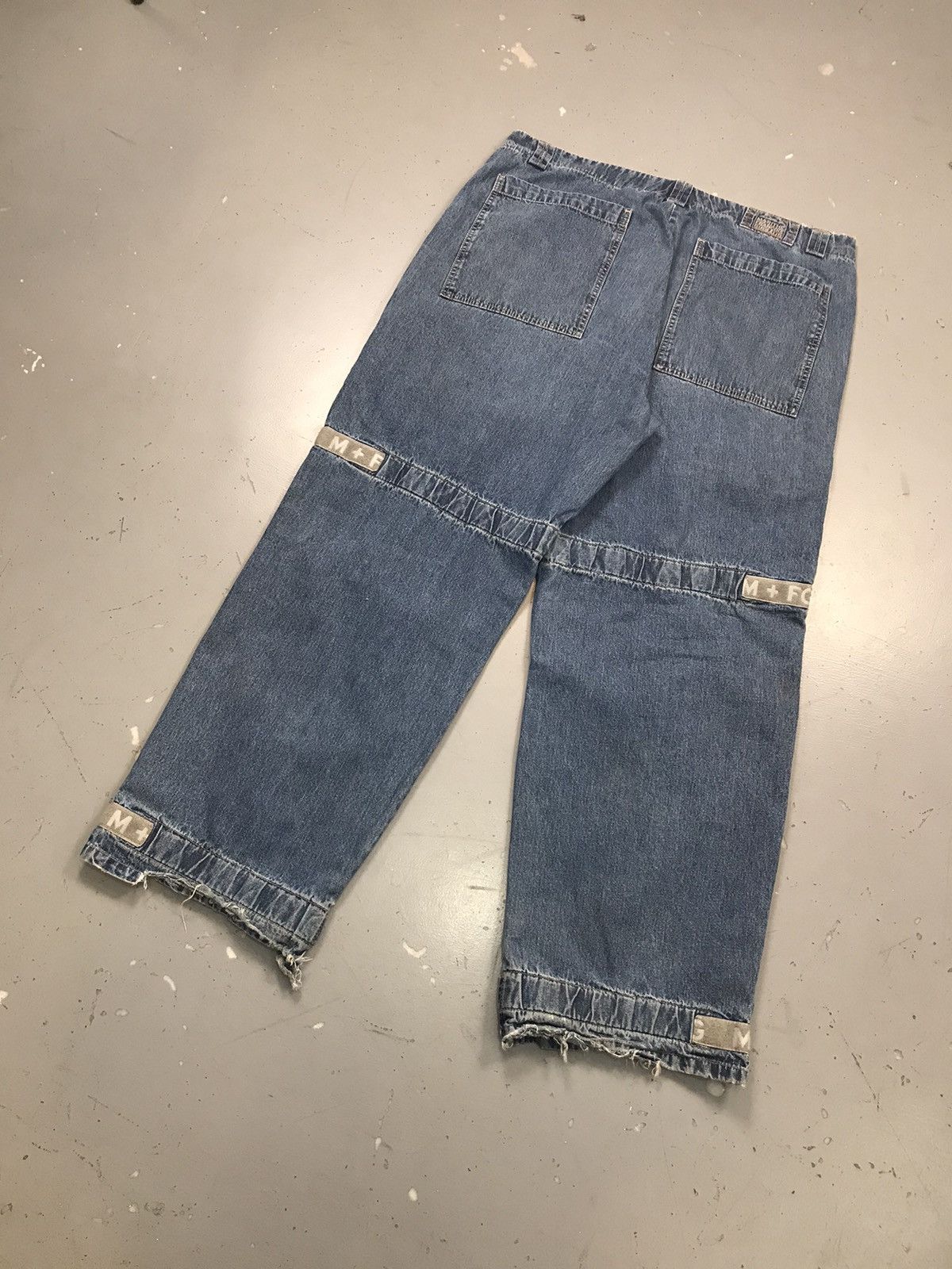 Marithe + Francois Girbaud Vintage marithe & Francois girbaud baggy denim pant Size US 44 / EU 60 - 13 Thumbnail