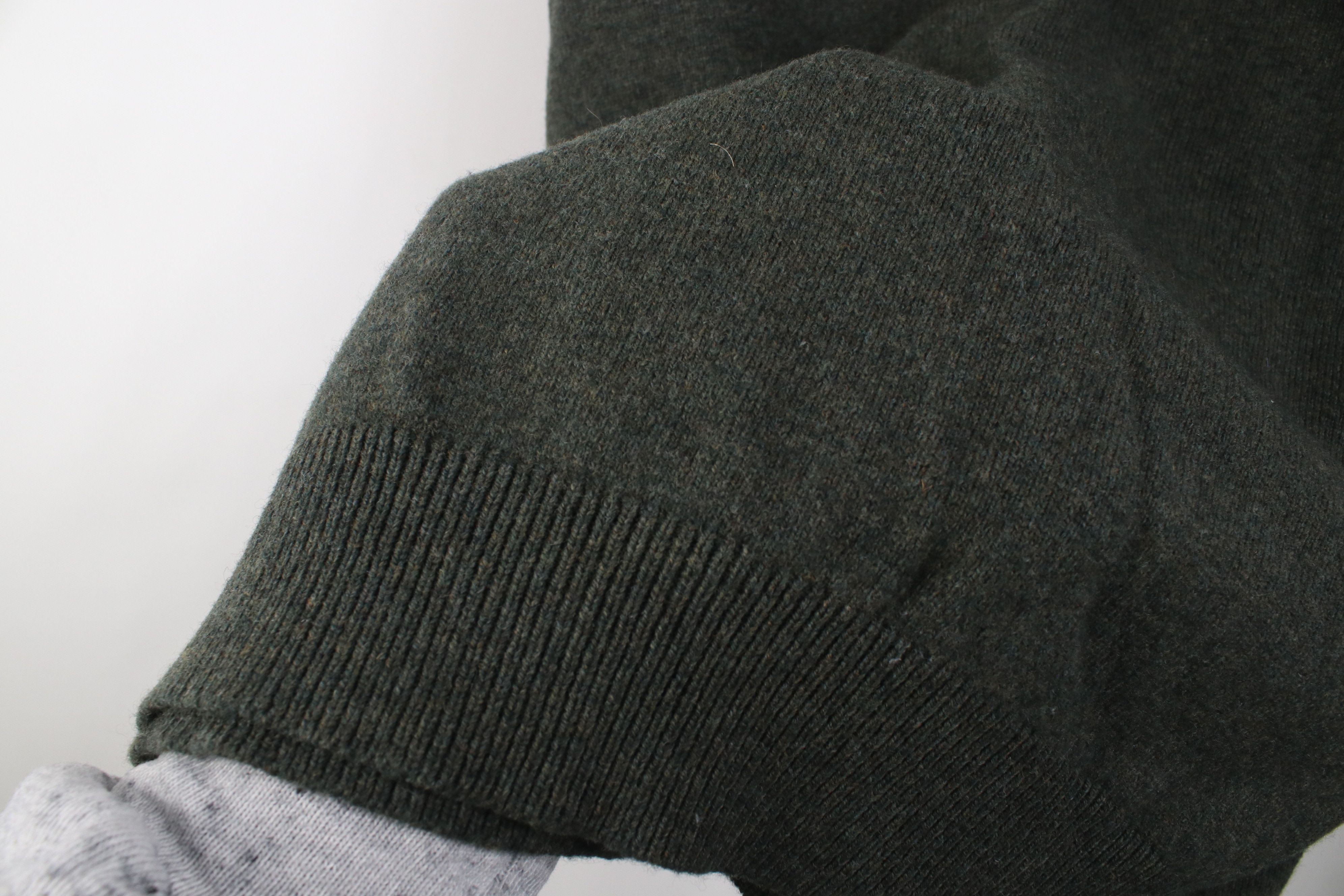 L.L. Bean Vintage 90s LL Bean Lambswool Knit V-Neck Sweater Vest Green Size US XL / EU 56 / 4 - 4 Thumbnail
