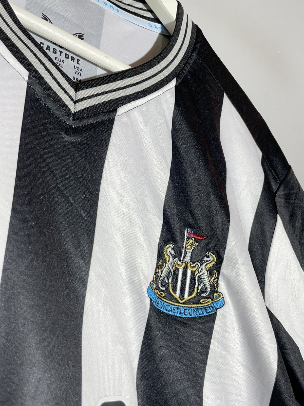 Castore #9 Callum Wilson Newcastle United Castore 2023/24 Jersey Size US XXL / EU 58 / 5 - 8 Thumbnail