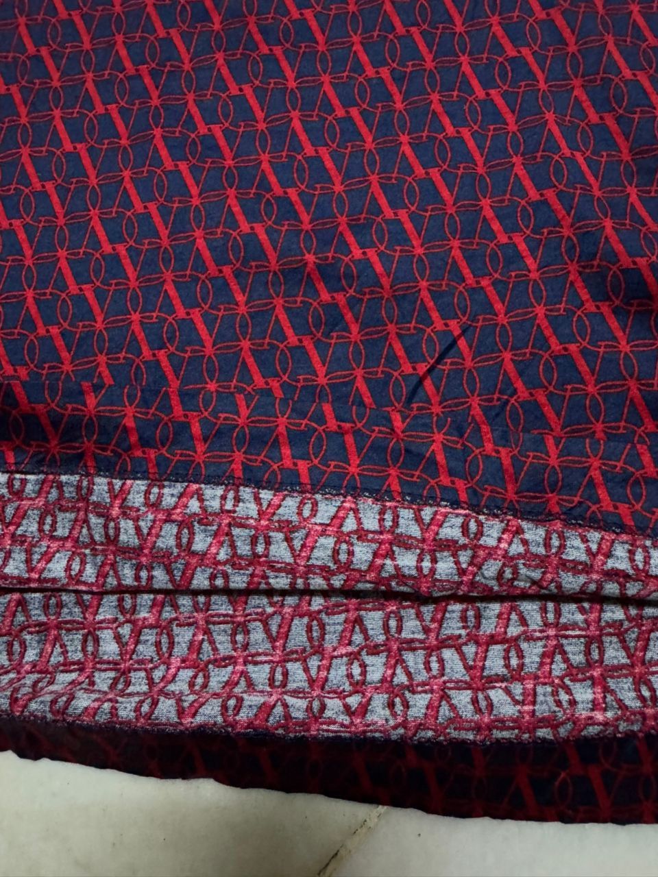 Valentino 💥Rare💥Vintage 1990s Valentino Chemises Oblique Monogram Polo Size US M / EU 48-50 / 2 - 16 Thumbnail