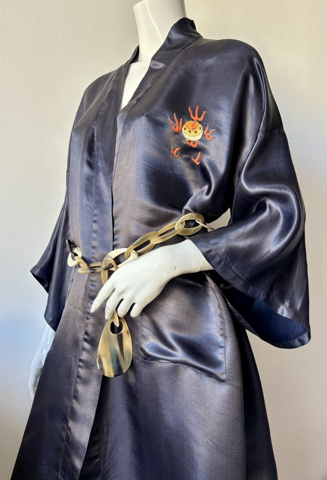 Other Silk chinese kimono dress hand embroidery vintage Size M / US 6-8 / IT 42-44 - 6 Thumbnail