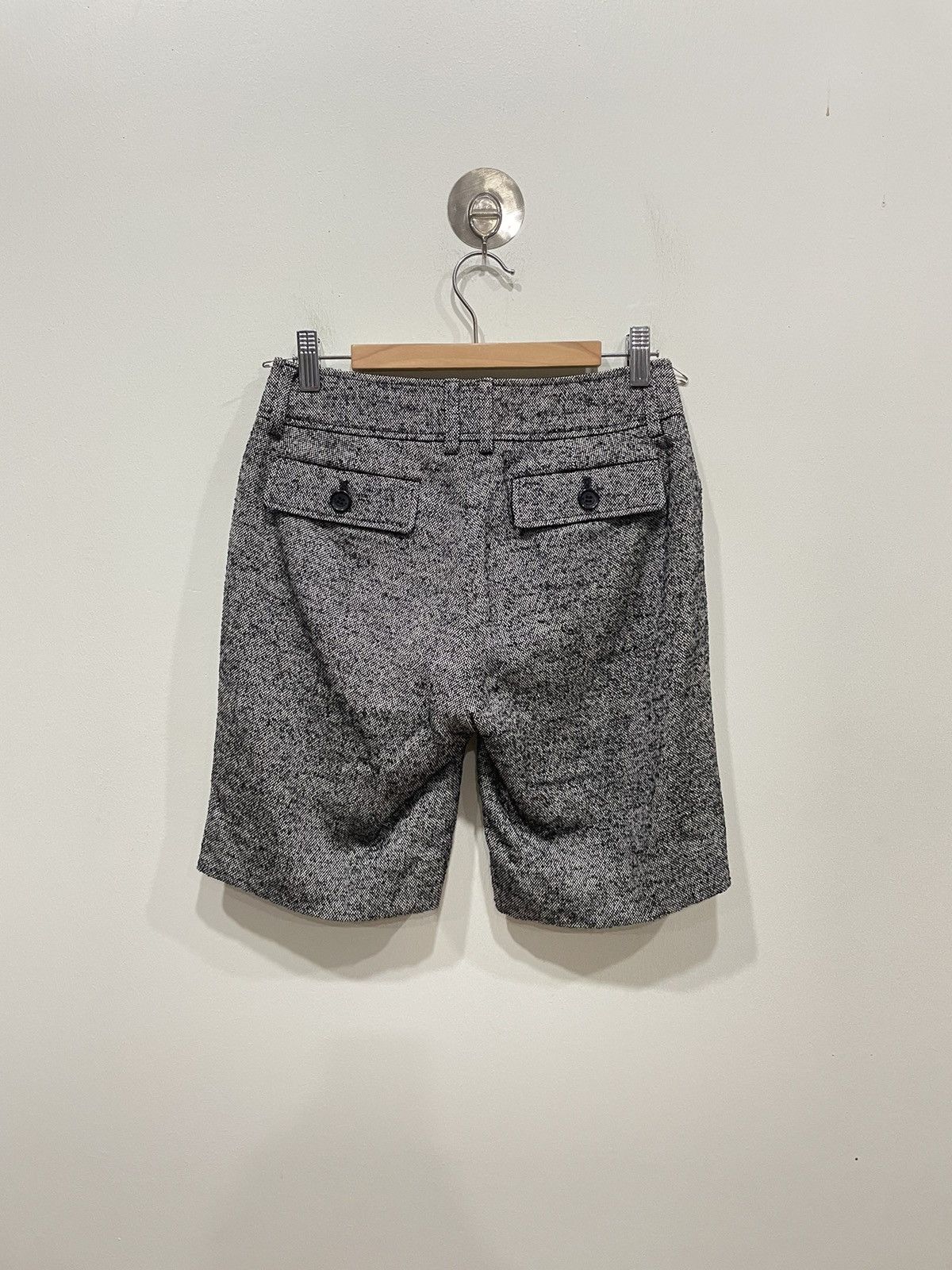 Burberry Burberry short Size 28" / US 6 / IT 42 - 2 Thumbnail