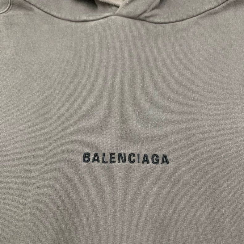 Balenciaga Balenciaga Gray front and back embroidered hoodie sweatshi Size US S / EU 44-46 / 1 - 8 Thumbnail