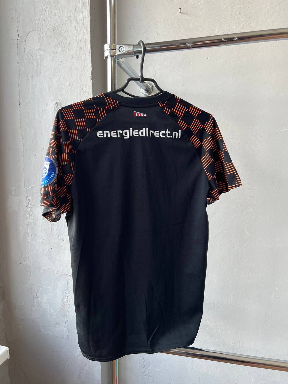 Umbro 2019/20 PSV EINDHOVEN AWAY SOCCER JERSEY FOOTBALL SHIRT S Size US S / EU 44-46 / 1 - 11 Thumbnail