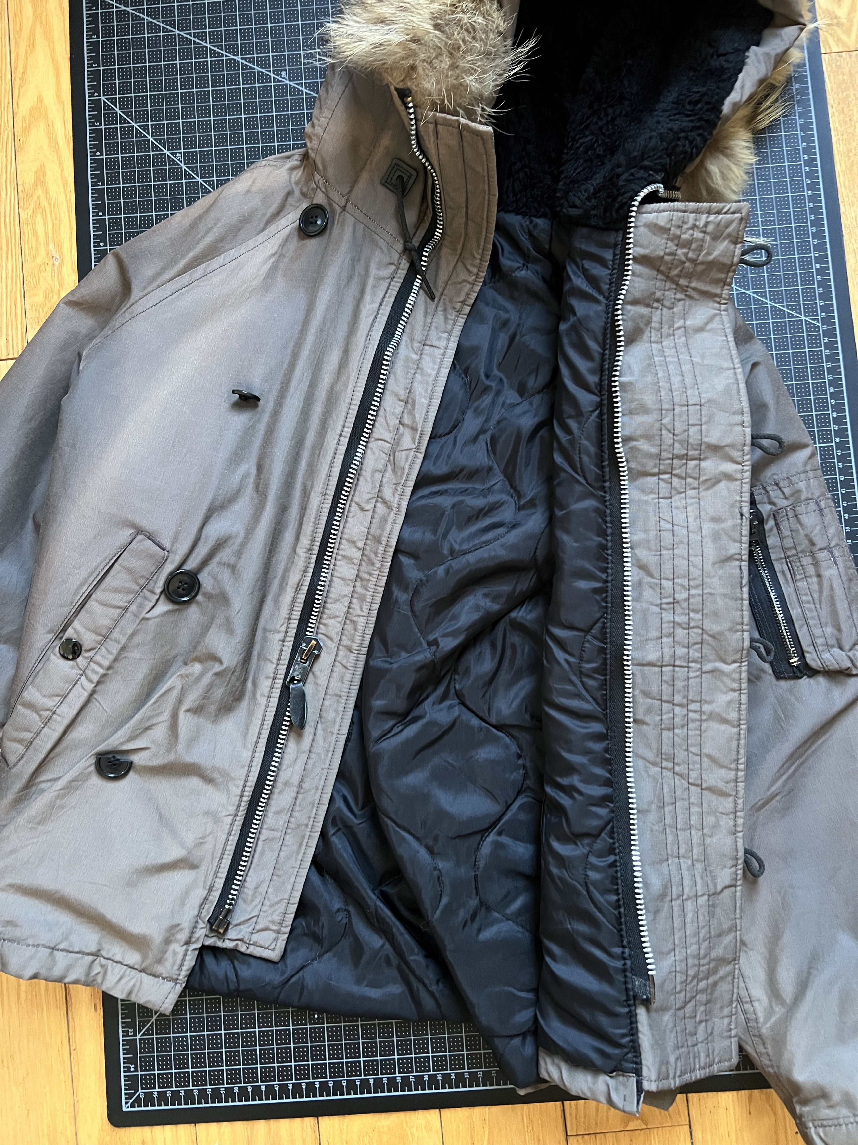 Other Vintage Made in USA Fur Parka sz M Size US M / EU 48-50 / 2 - 6 Thumbnail
