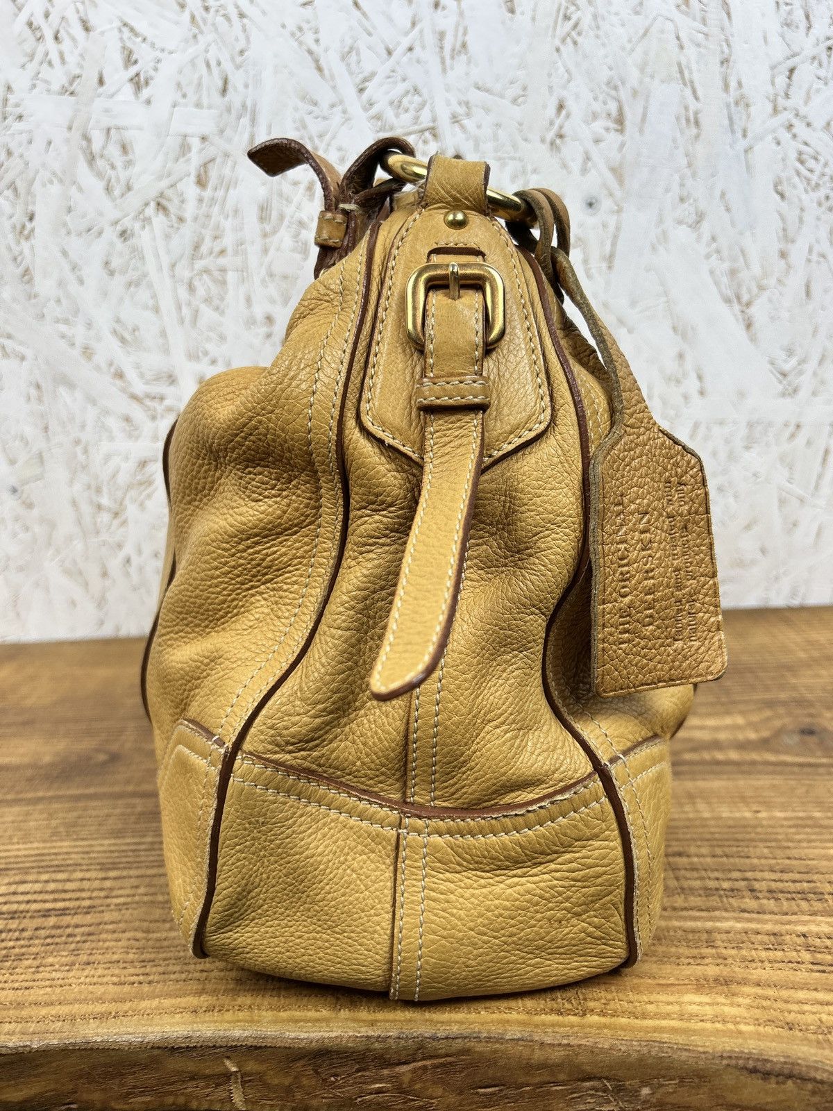 Prada Prada Deerskin Leather Handbag Shoulder Bag Size ONE SIZE - 6 Thumbnail
