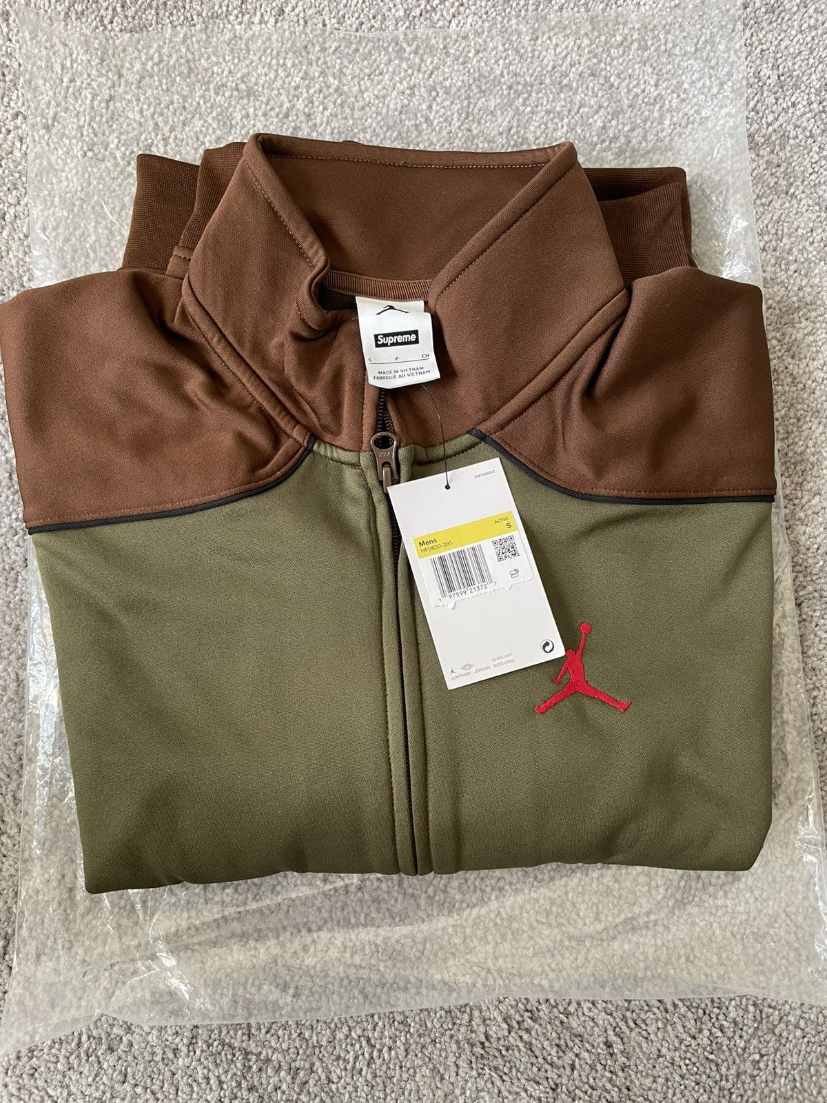Jordan Brand × Supreme Supreme x Jordan Tricot Track Jacket Olive Small Size US S / EU 44-46 / 1 - 1 Thumbnail