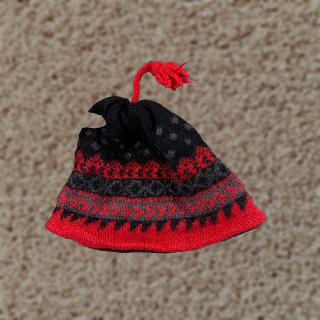 Vintage VINTAGE Beanie Toque Adult One Size Red Geometric Knit Tassel Wool Polyester Lined Ski Size ONE SIZE - 1 Thumbnail