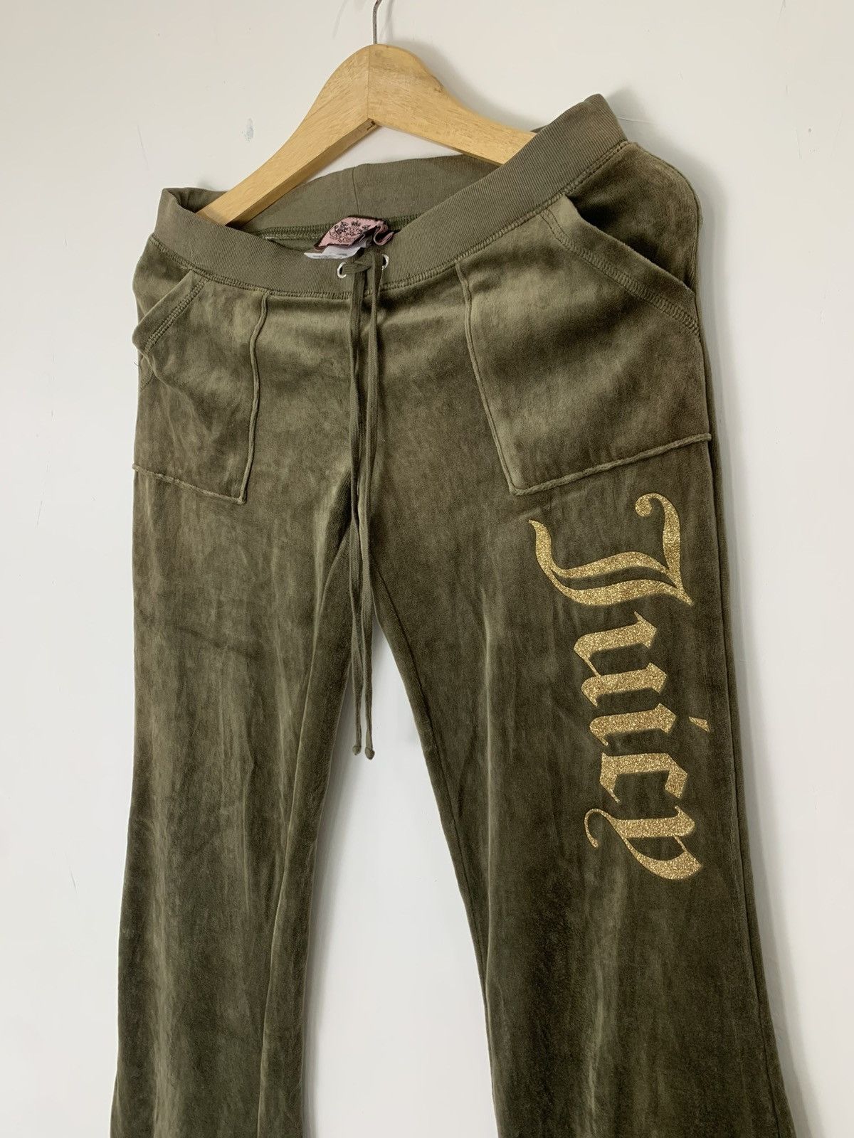 Juicy Couture Jeans Juicy Counture flare sweet pant Size US 30 / EU 46 - 2 Thumbnail