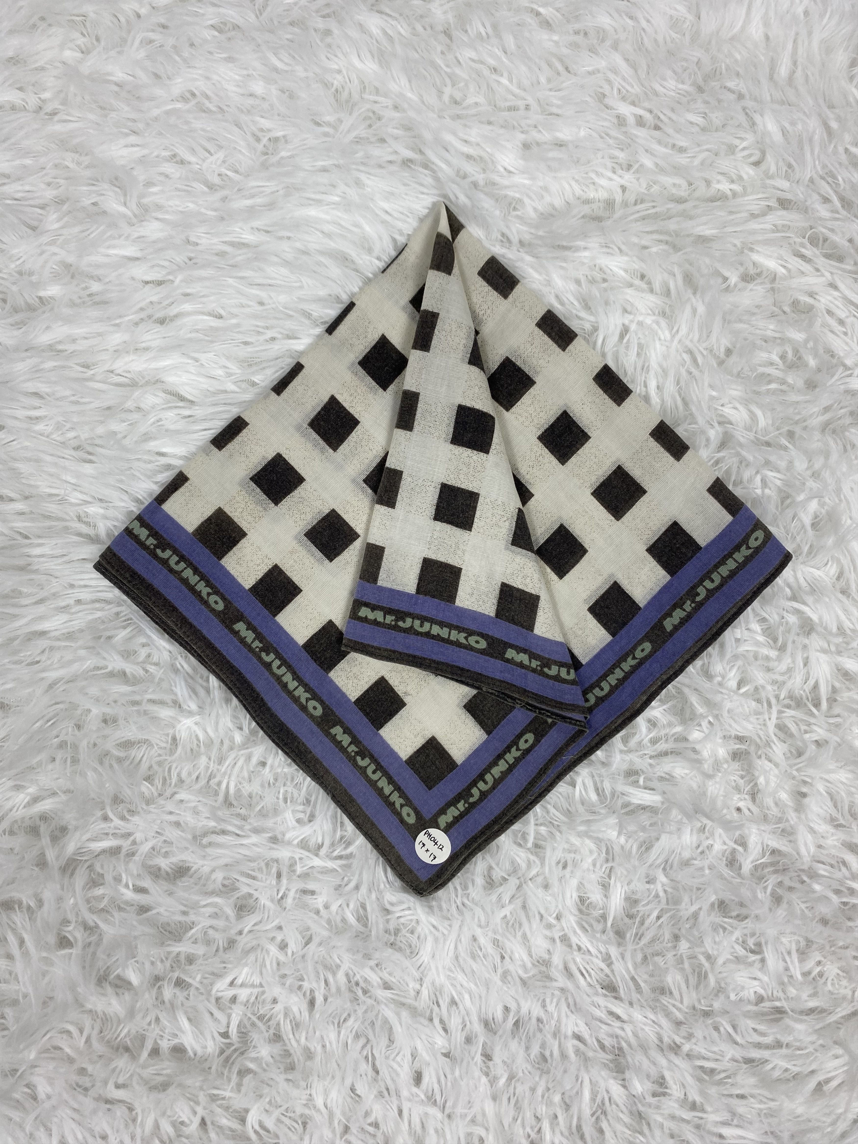 Mr. Junko Vintage Mr. Junko Handkerchief Neckerchief PH0412 Size ONE SIZE - 1 Thumbnail