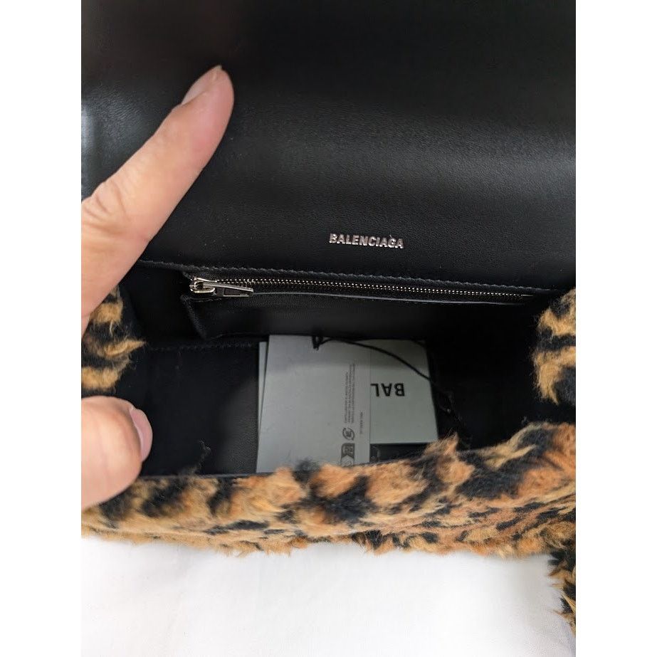 Balenciaga o1rshd1 Size:OS / Leopard Hourglass Top Hand Bag Beige/Brown Size ONE SIZE - 16 Thumbnail