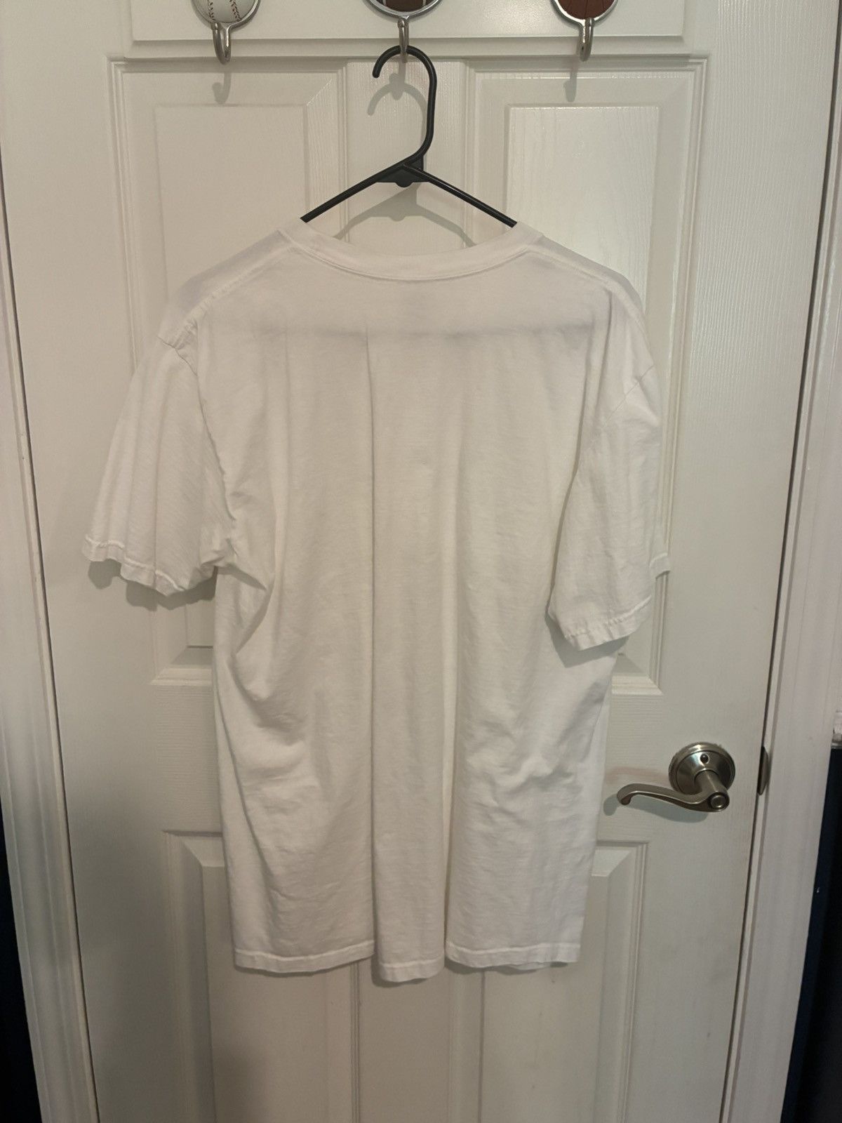 Supreme Supreme x Kaws Box Logo Tee Size US L / EU 52-54 / 3 - 4 Thumbnail