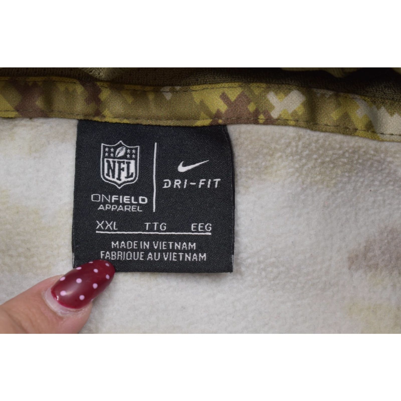 Nike Nike Green Bay Packers NFL Hoodie Sweatshirt Pullover Men 2XL Camouflage Dri-FIT Logo Salute To Service Green Fans Mens Size US XXL / EU 58 / 5 - 7 Thumbnail