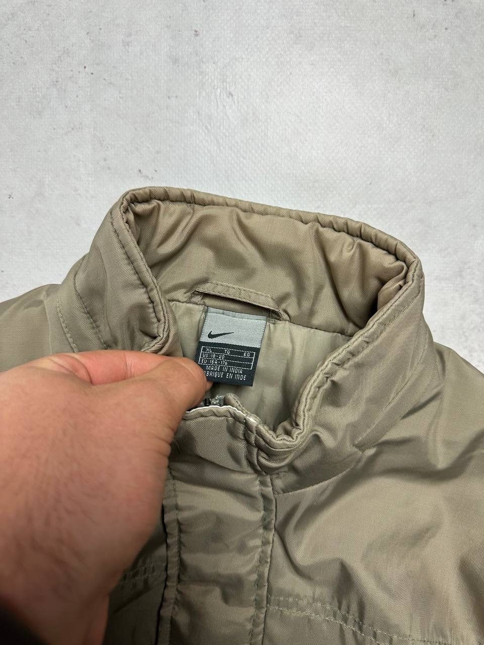 Nike × Vintage Vintage Nike Swoosh Winter Puffer Jacket Y2K L Size US L / EU 52-54 / 3 - 5 Thumbnail