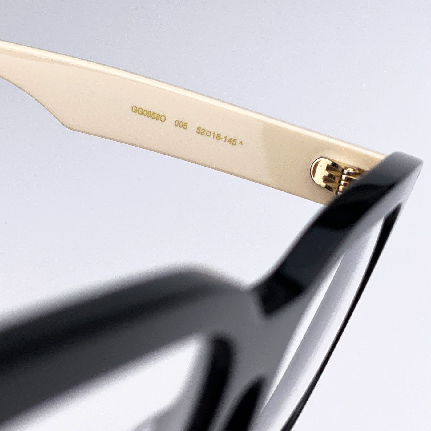 Gucci NEW Gucci GG0958O 005 Black White Square Unisex Eyeglasses Size ONE SIZE - 9 Thumbnail